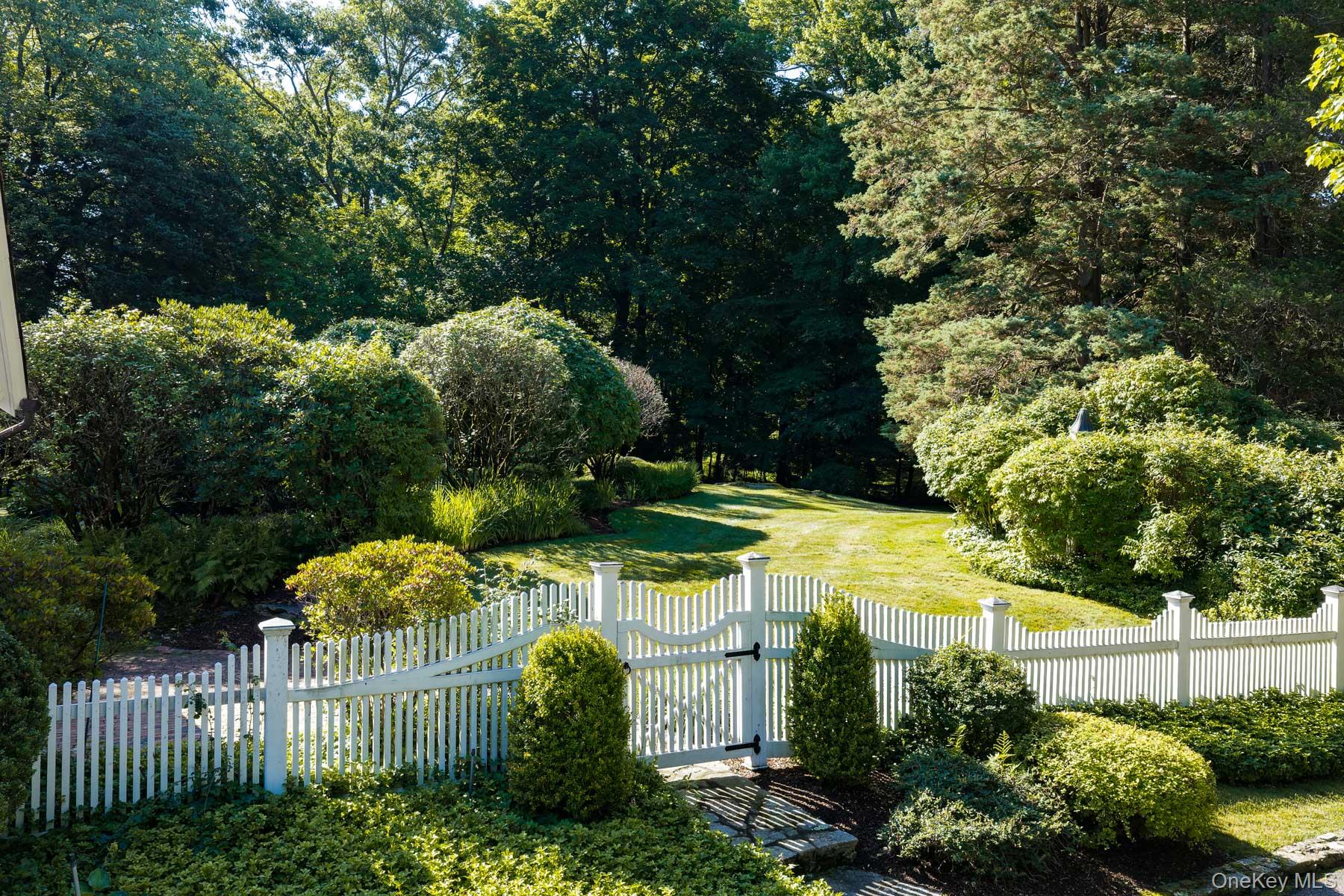 120 Scarborough Road – For Sale photo 34