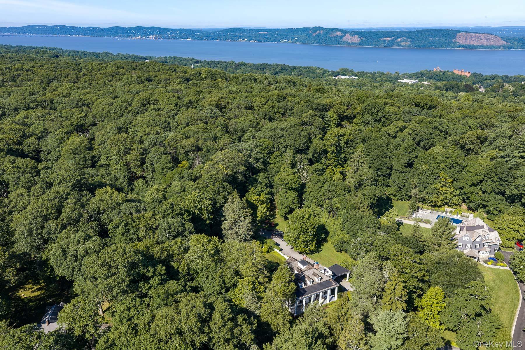 120 Scarborough Road – For Sale photo 6