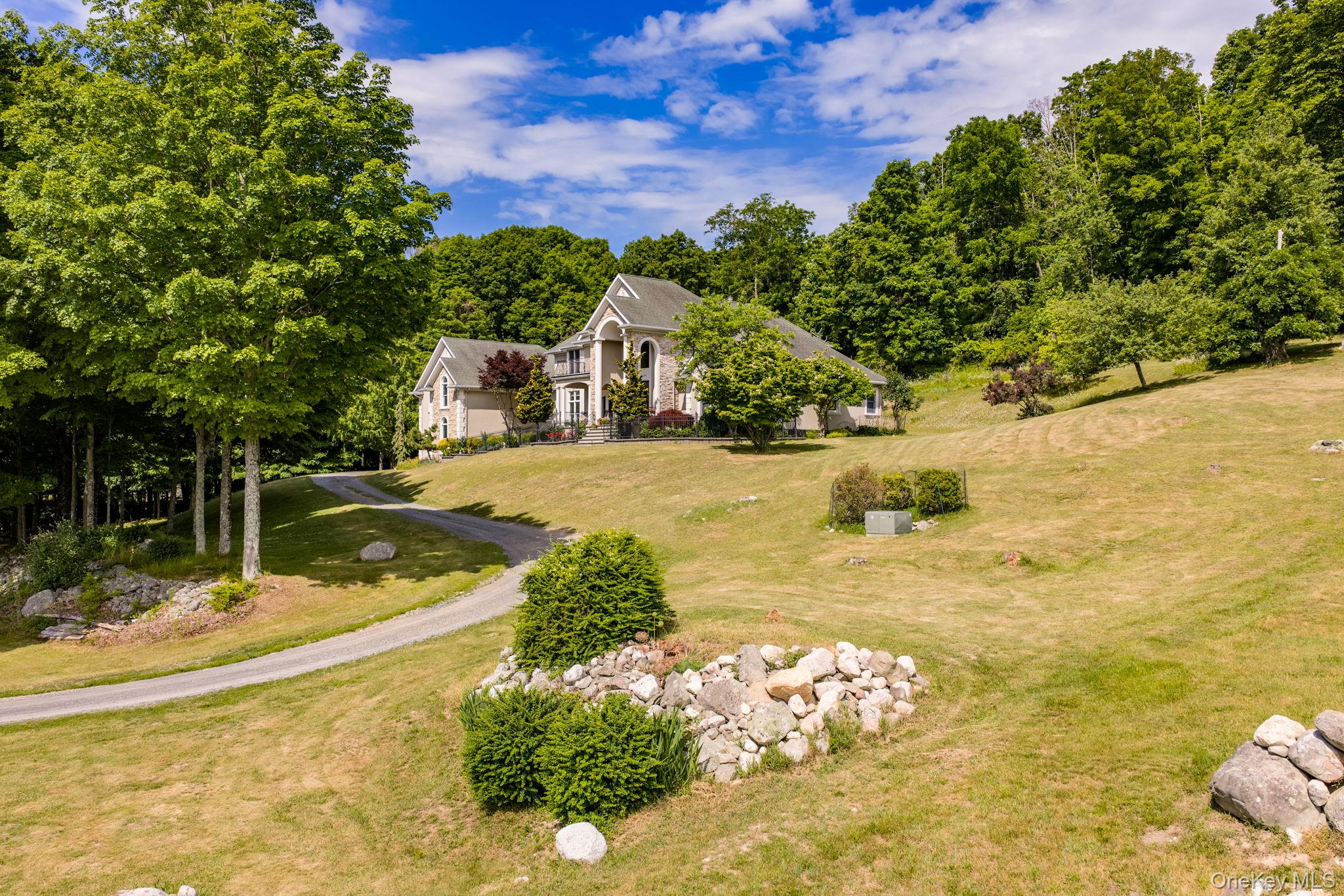 5 Rachel Court – For Sale