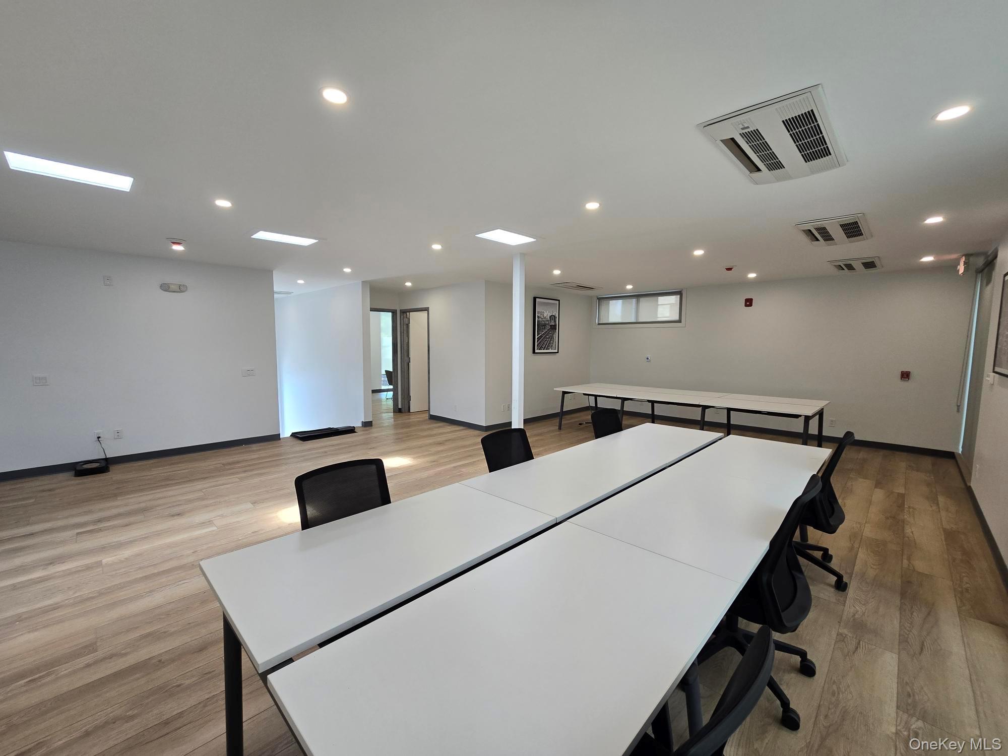 222 Valley Place – For Rent photo 3