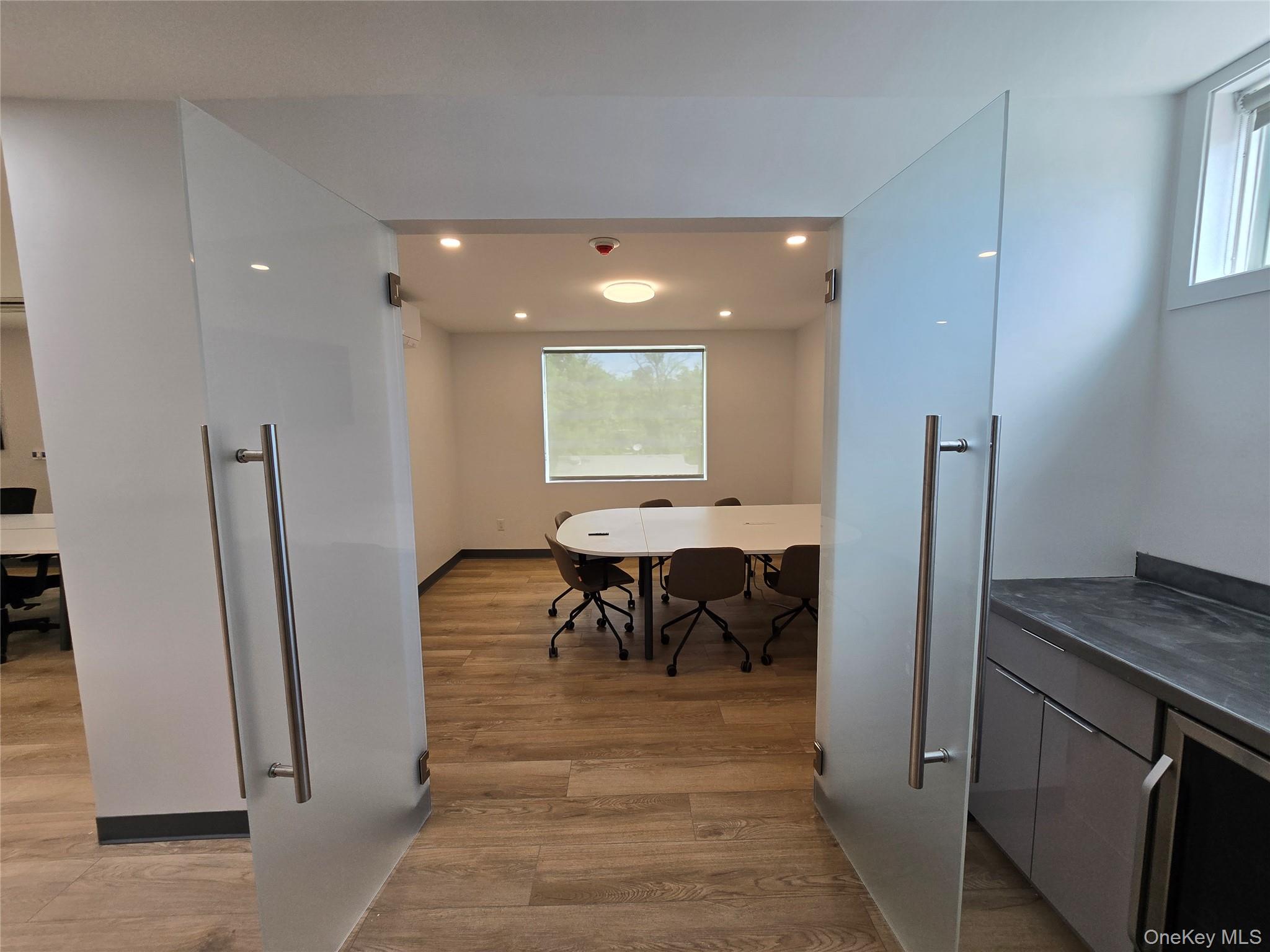222 Valley Place – For Rent photo 8