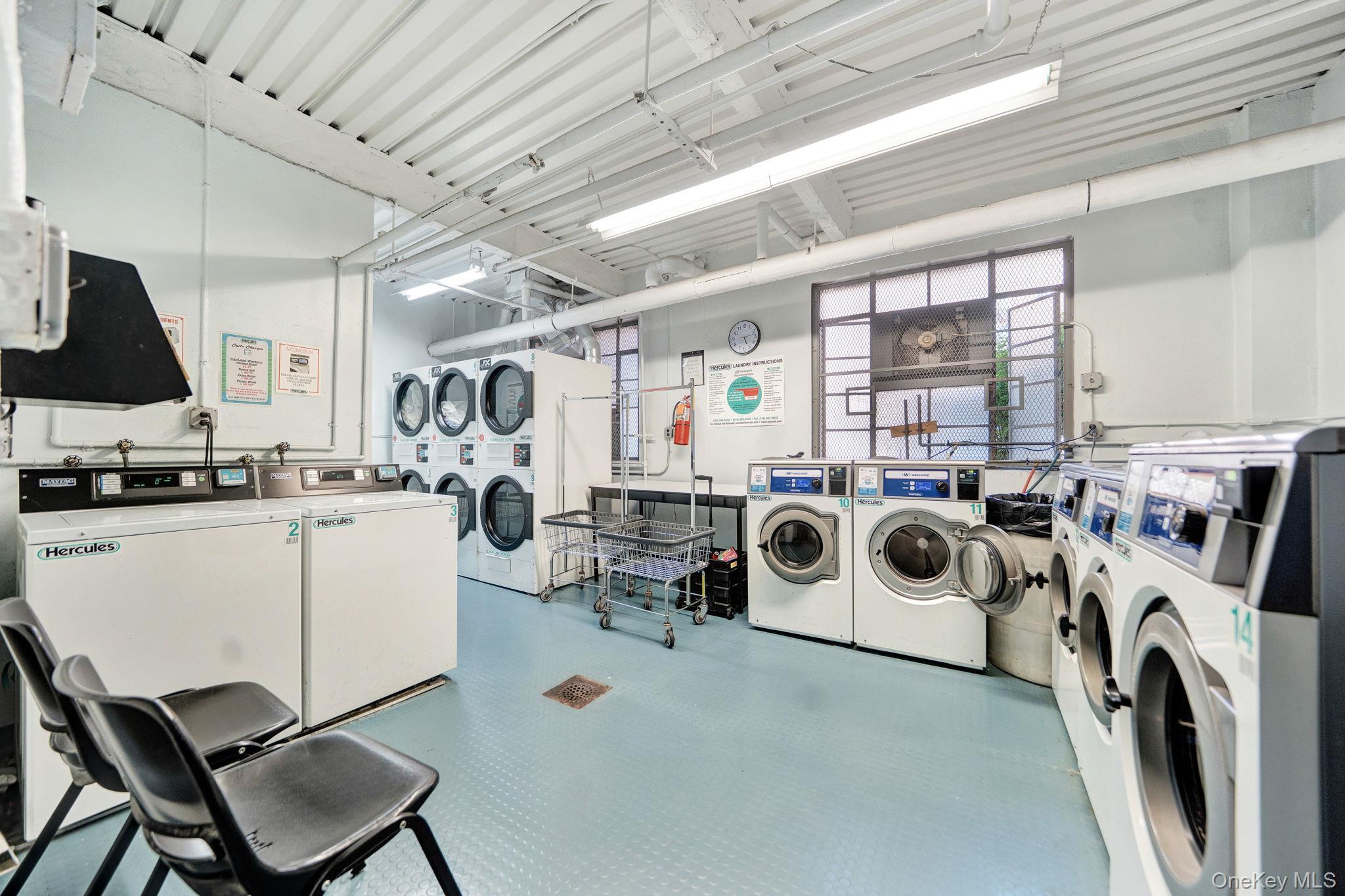 333 Bronx River Road, Unit 712 photo 15