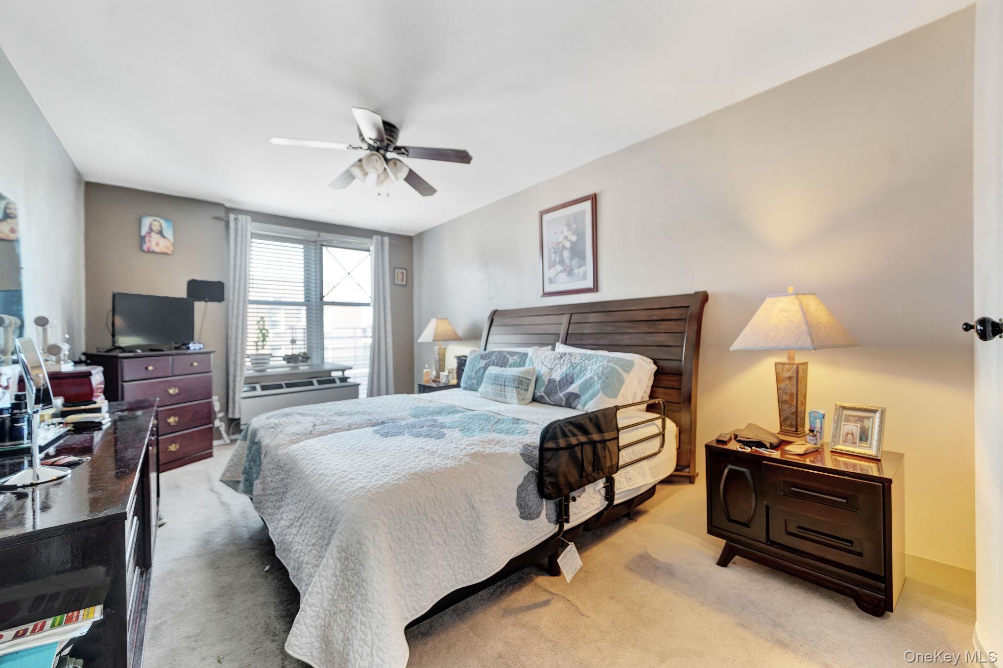 333 Bronx River Road, Unit 712 photo 9