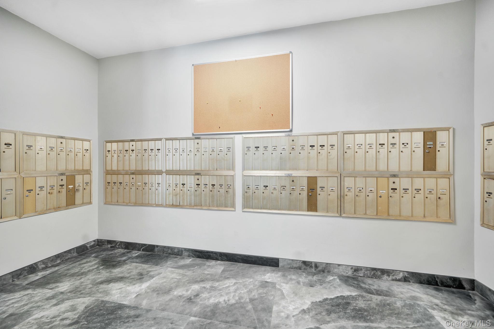333 Bronx River Road, Unit 712 photo 19
