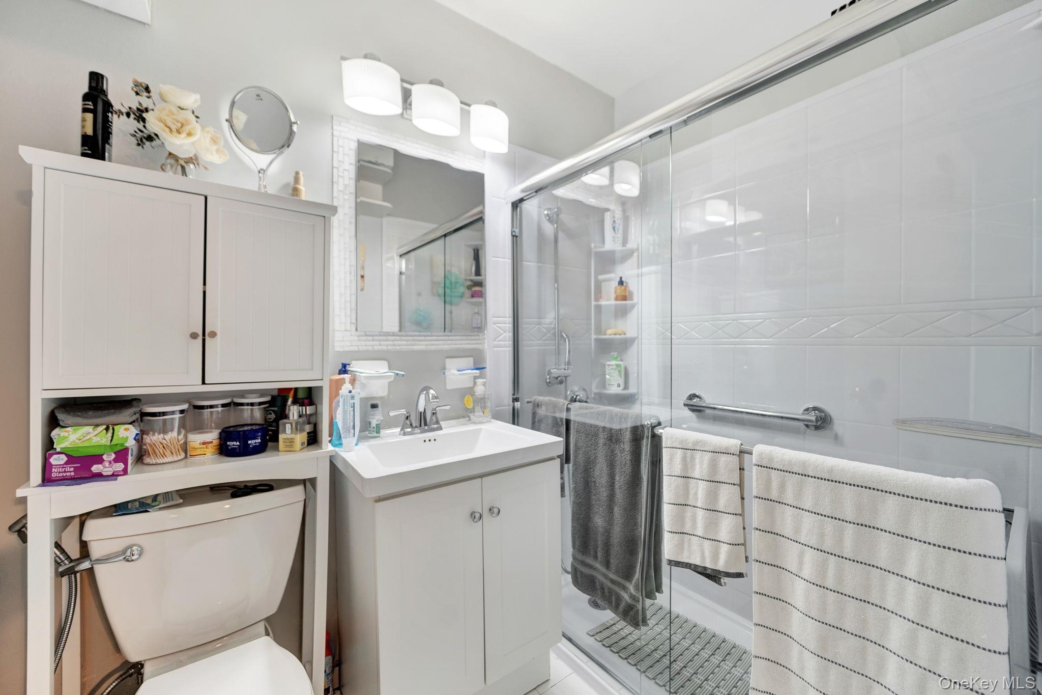 333 Bronx River Road, Unit 712 photo 5