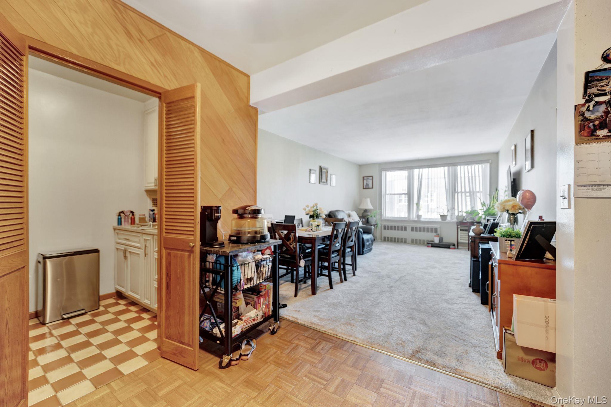 333 Bronx River Road, Unit 712 photo 4