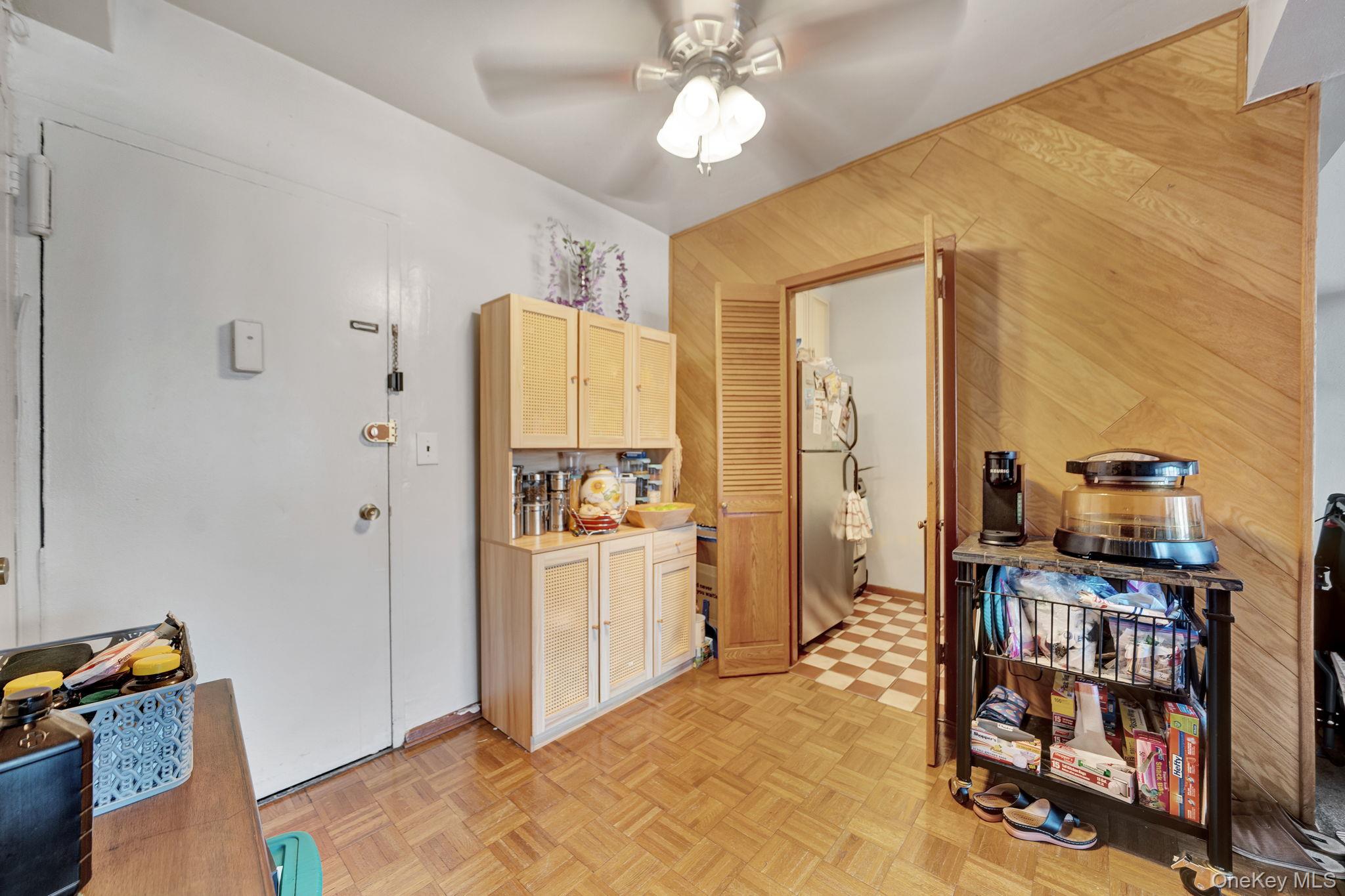 333 Bronx River Road, Unit 712 photo 8