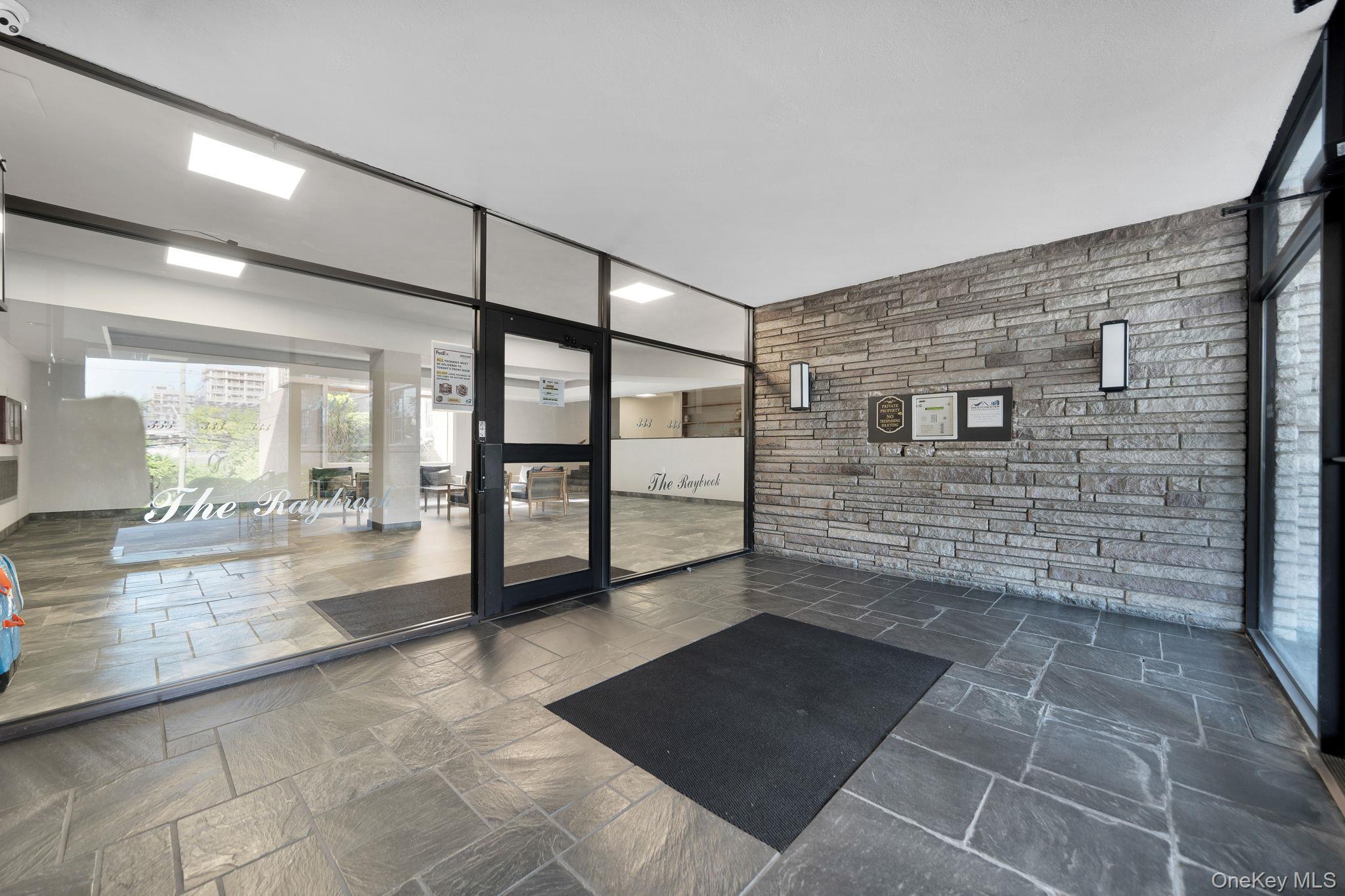333 Bronx River Road, Unit 712 photo 23