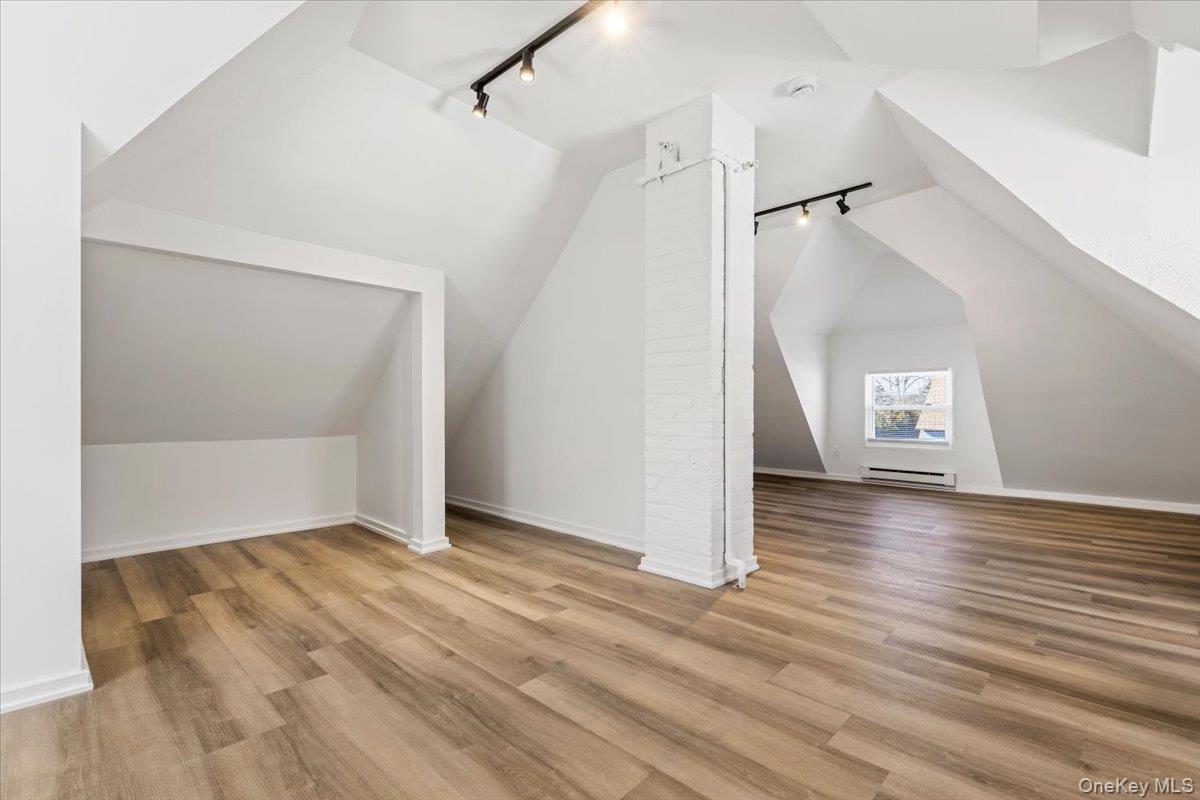 19 Maple Avenue, Unit A photo 25