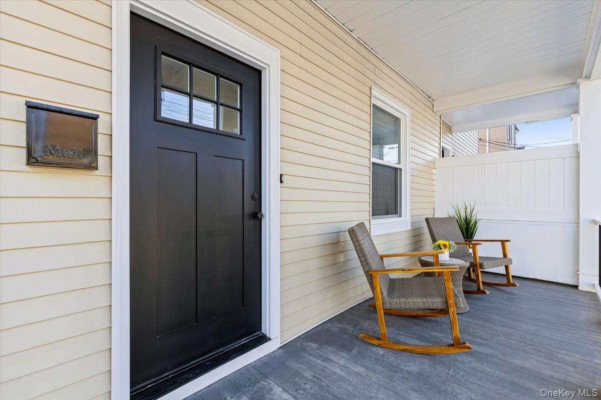 19 Maple Avenue, Unit A photo 2