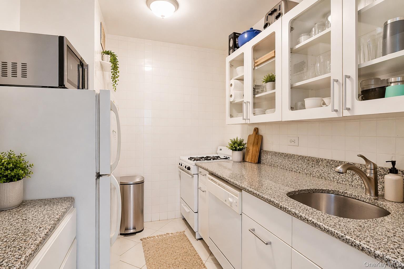 125 Beach 124, Unit 6F photo 10
