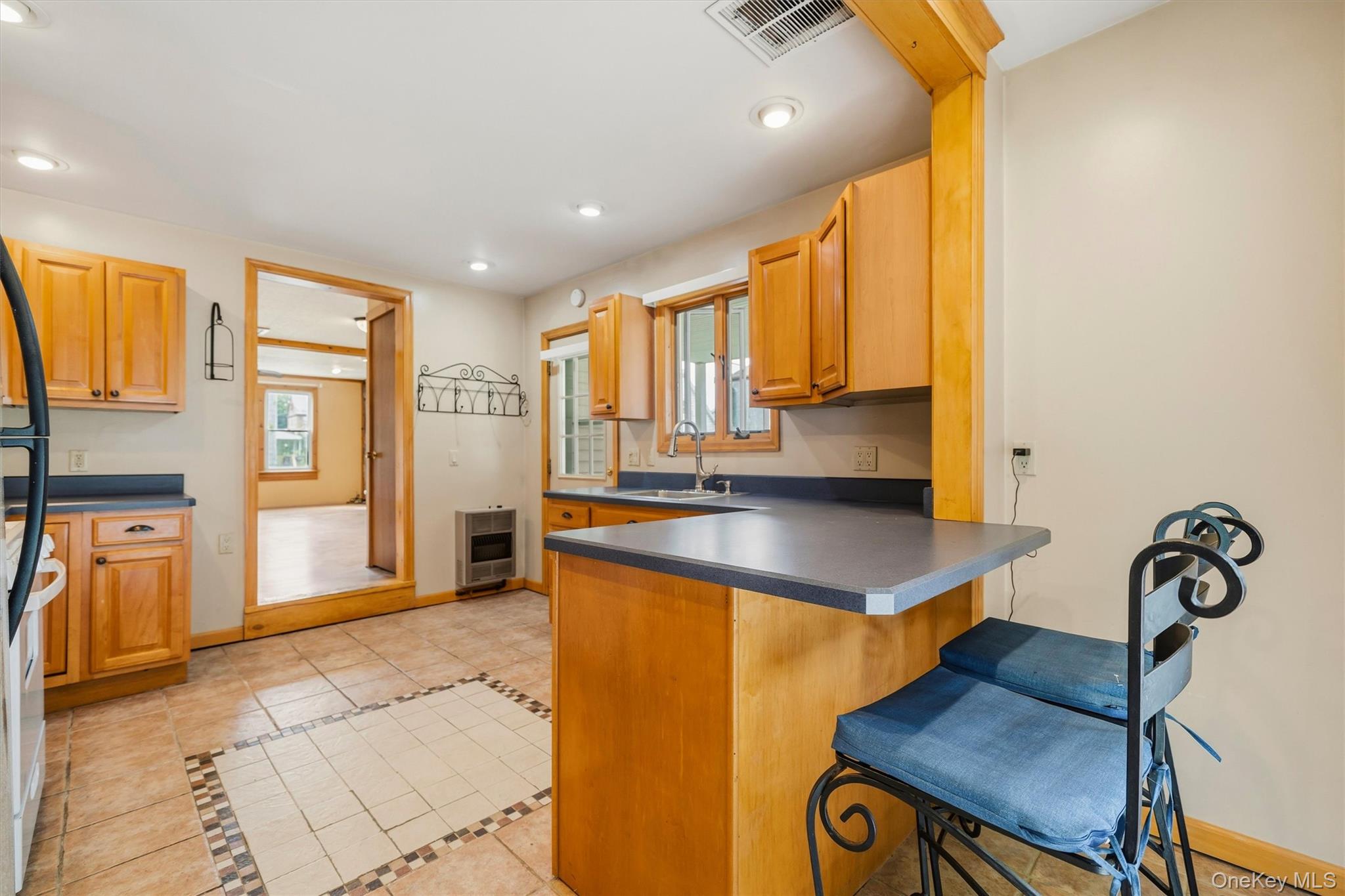 15 Delaware Street – For Sale photo 10