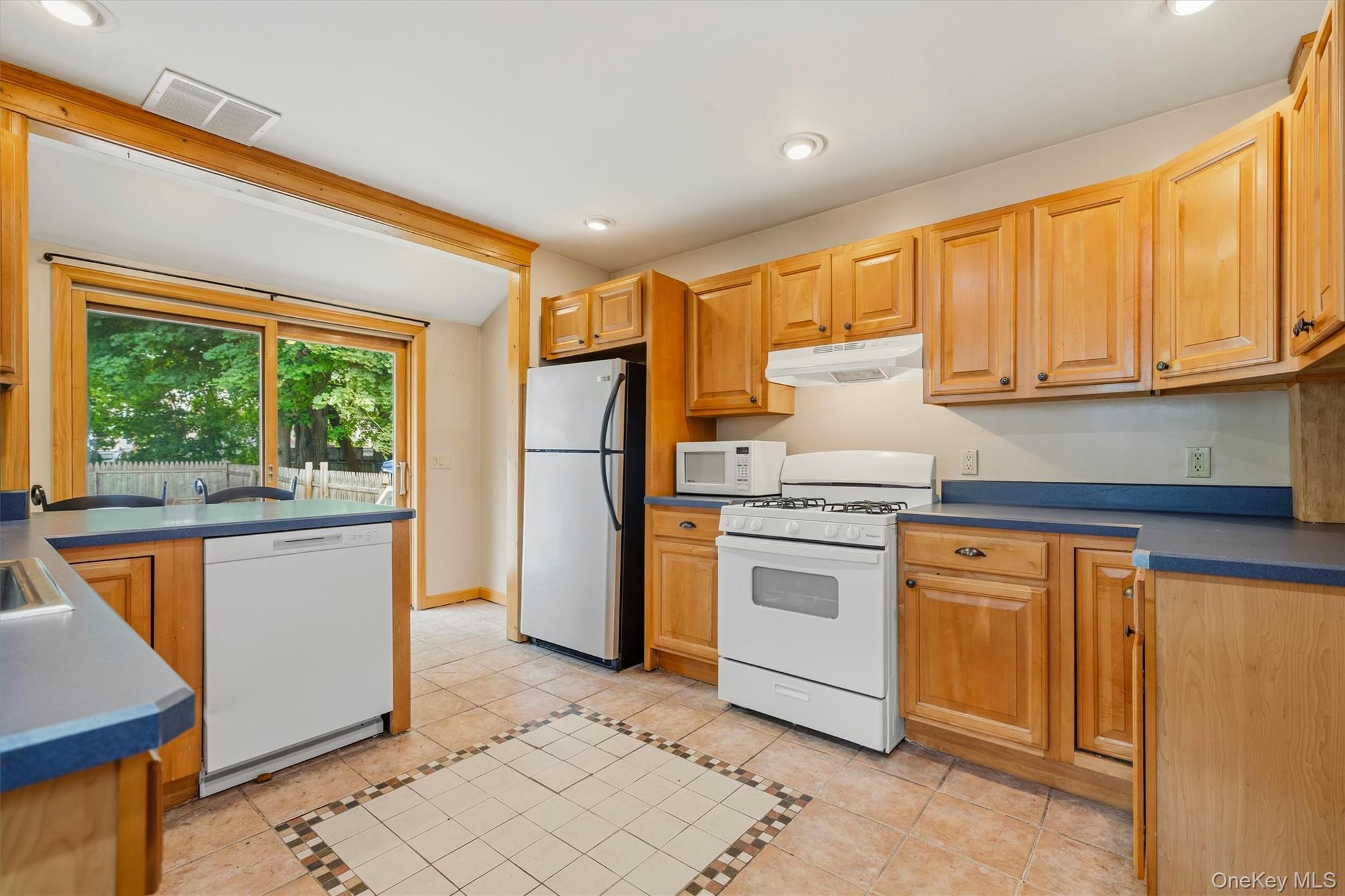 15 Delaware Street – For Sale photo 14