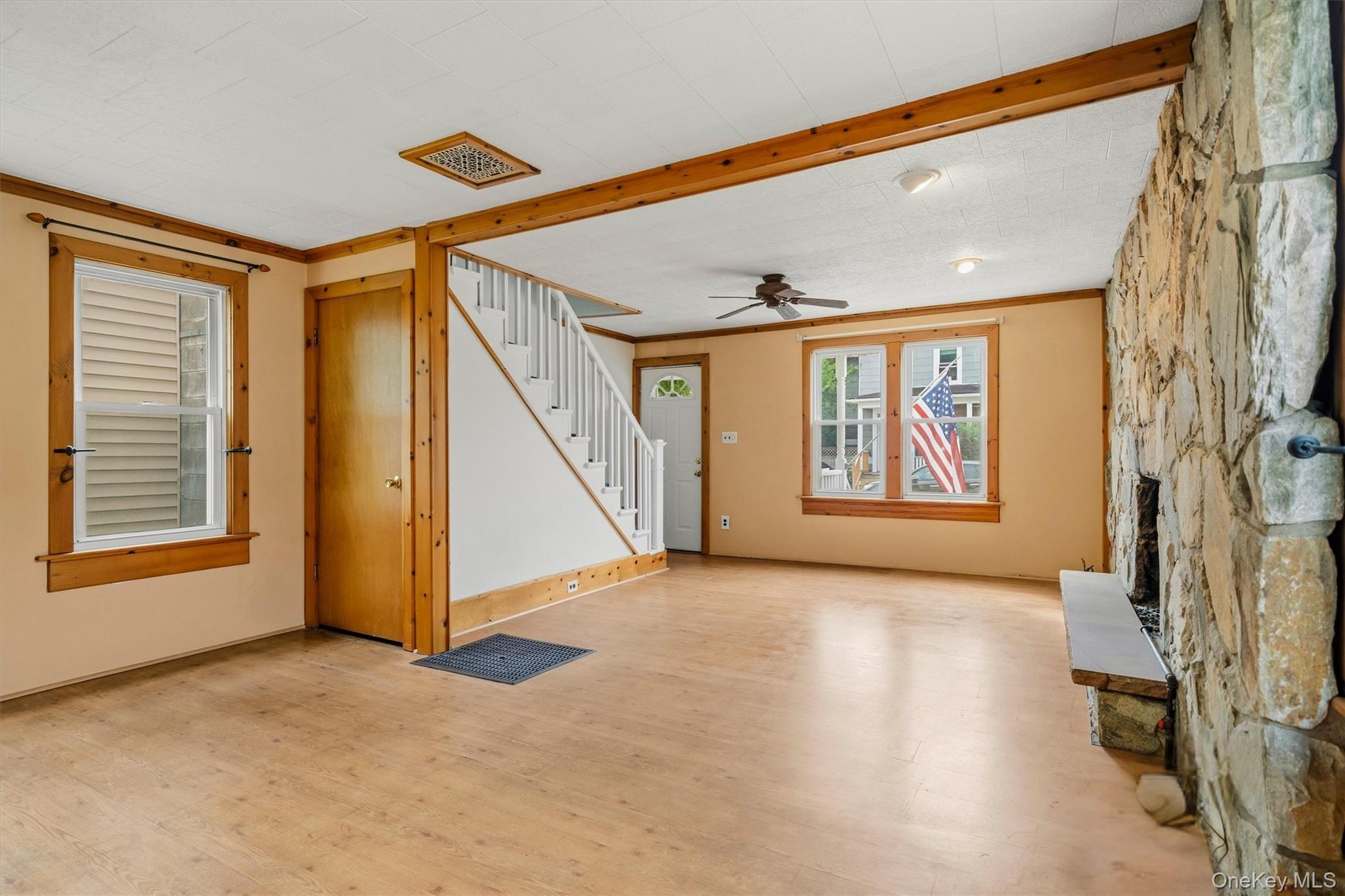 15 Delaware Street – For Sale photo 5