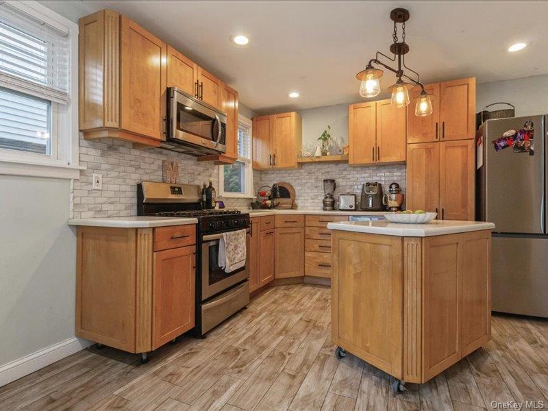 167 Lakeview Ave – For Sale photo 13