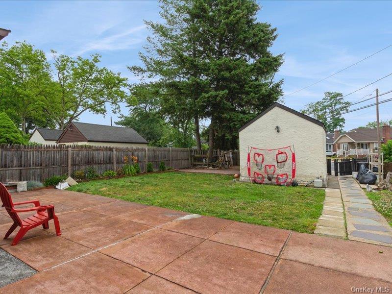 167 Lakeview Ave – For Sale photo 23