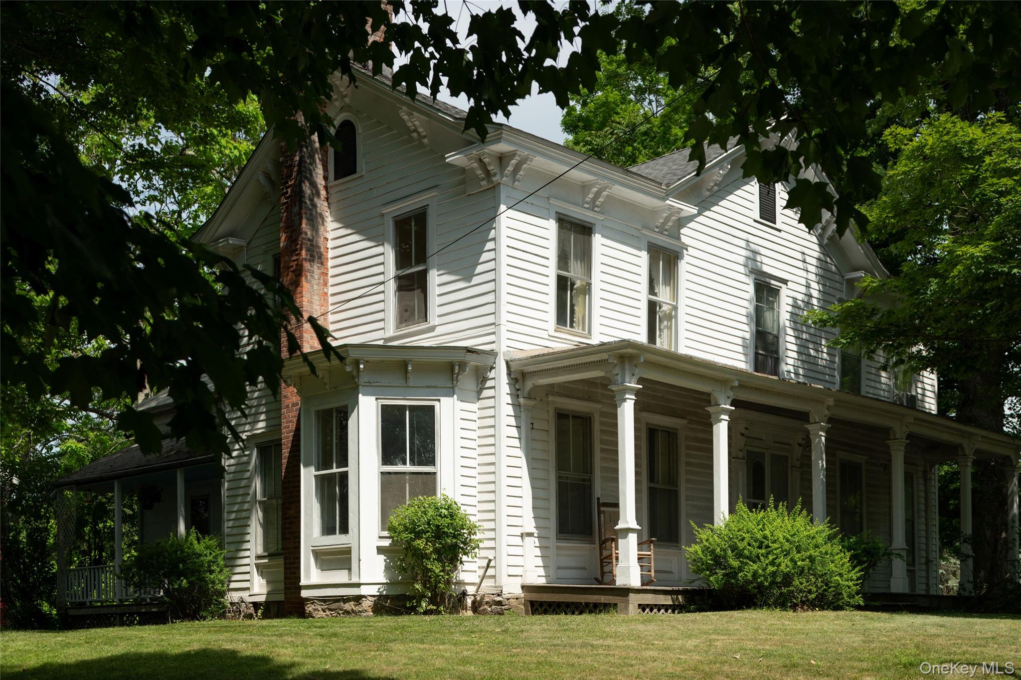 7115 Albany Post Road – For Sale