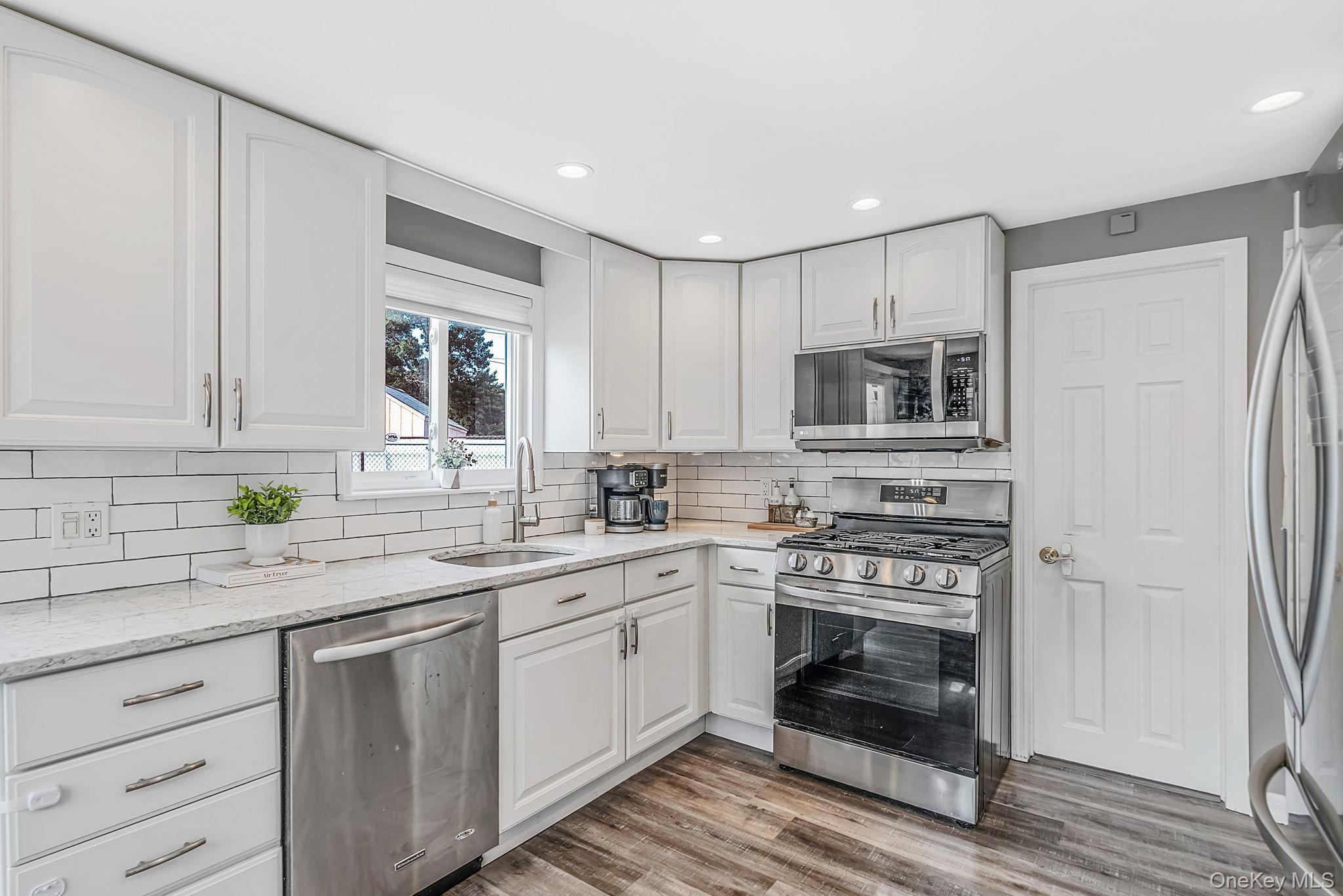 71 Colony Road – For Sale photo 6