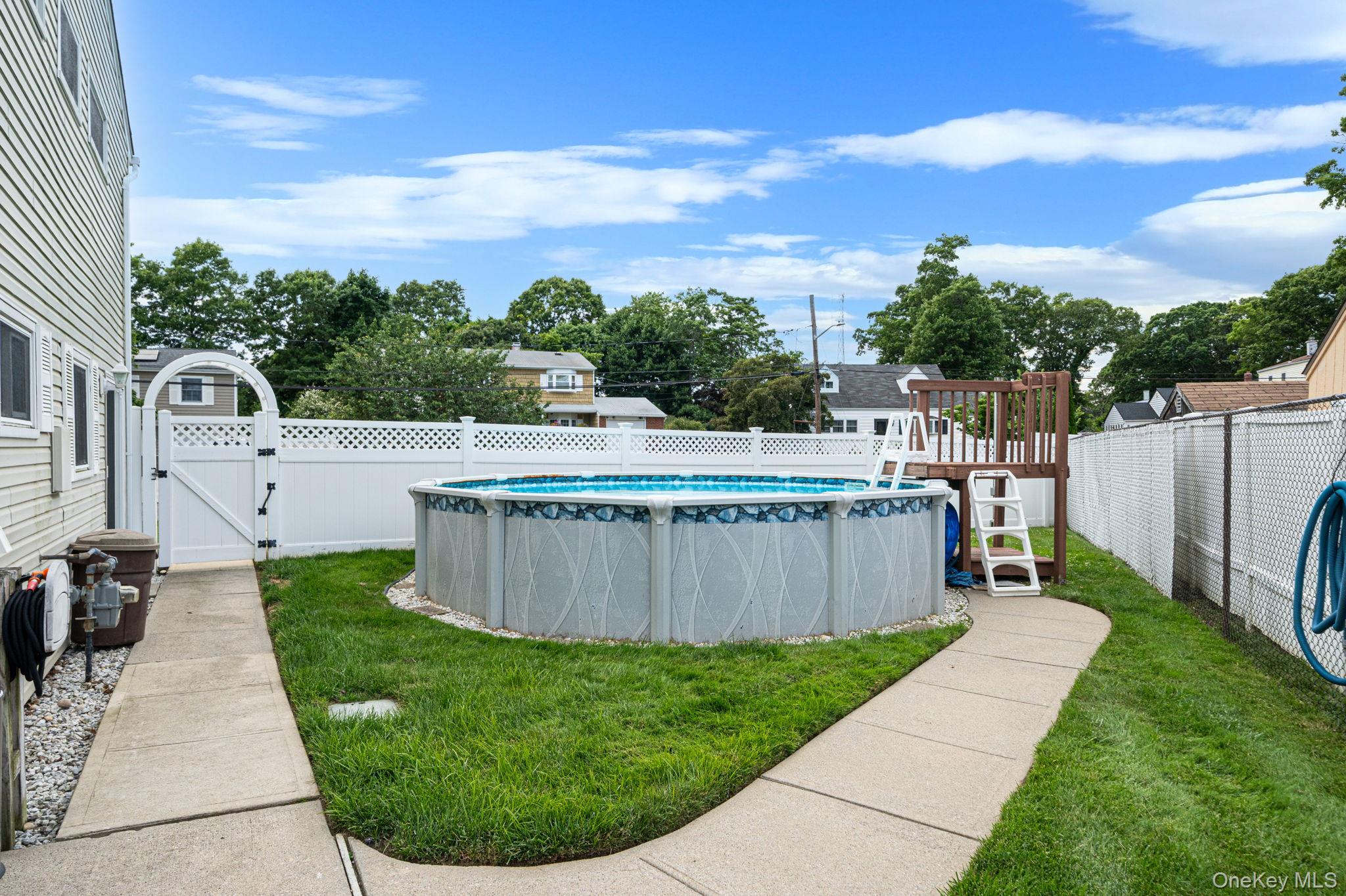 71 Colony Road – For Sale photo 24