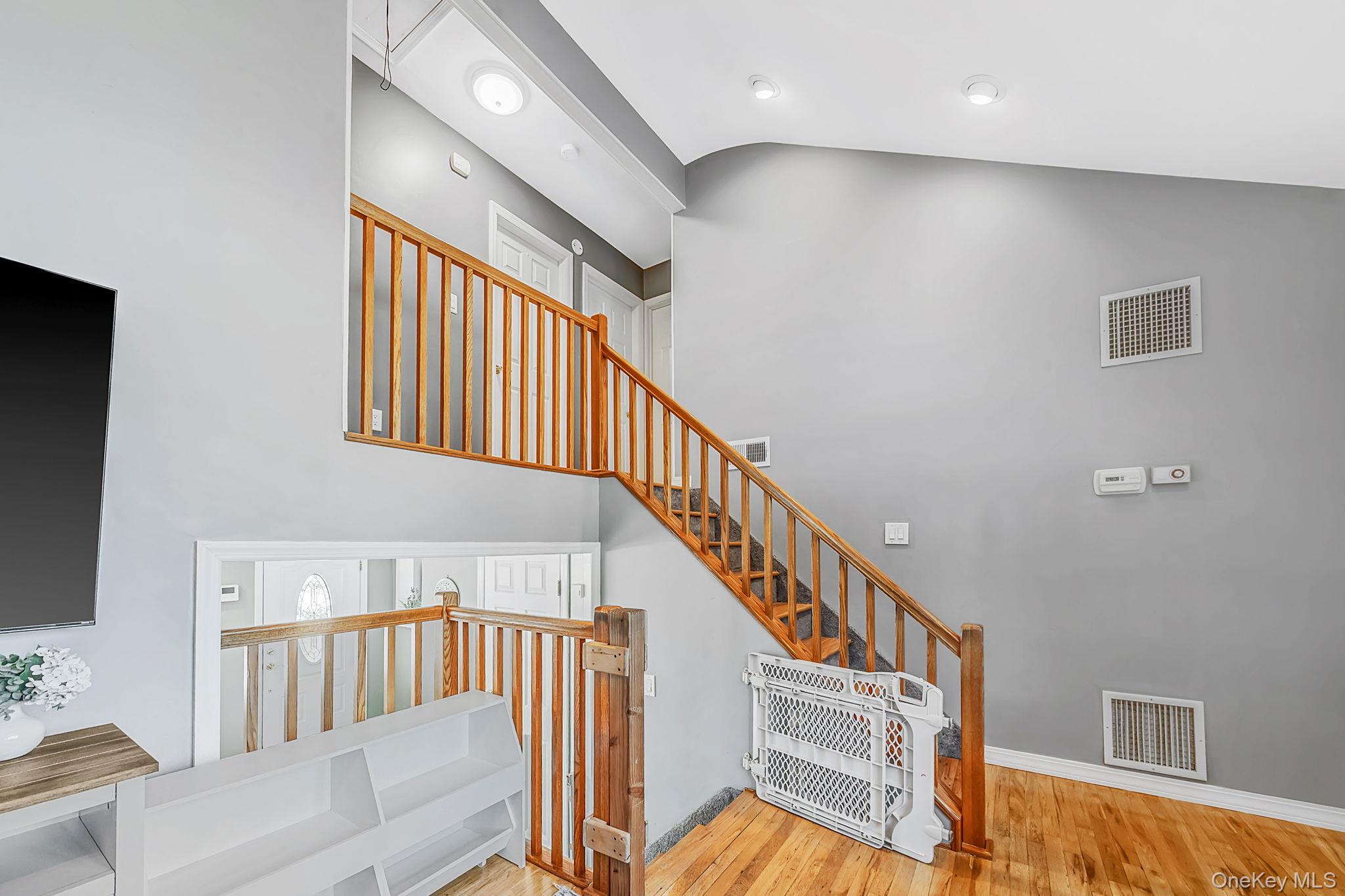 71 Colony Road – For Sale photo 11