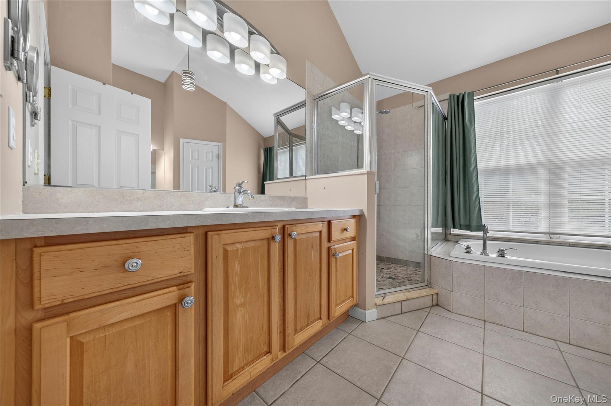 5 Oldwyck Crescent – For Sale photo 28
