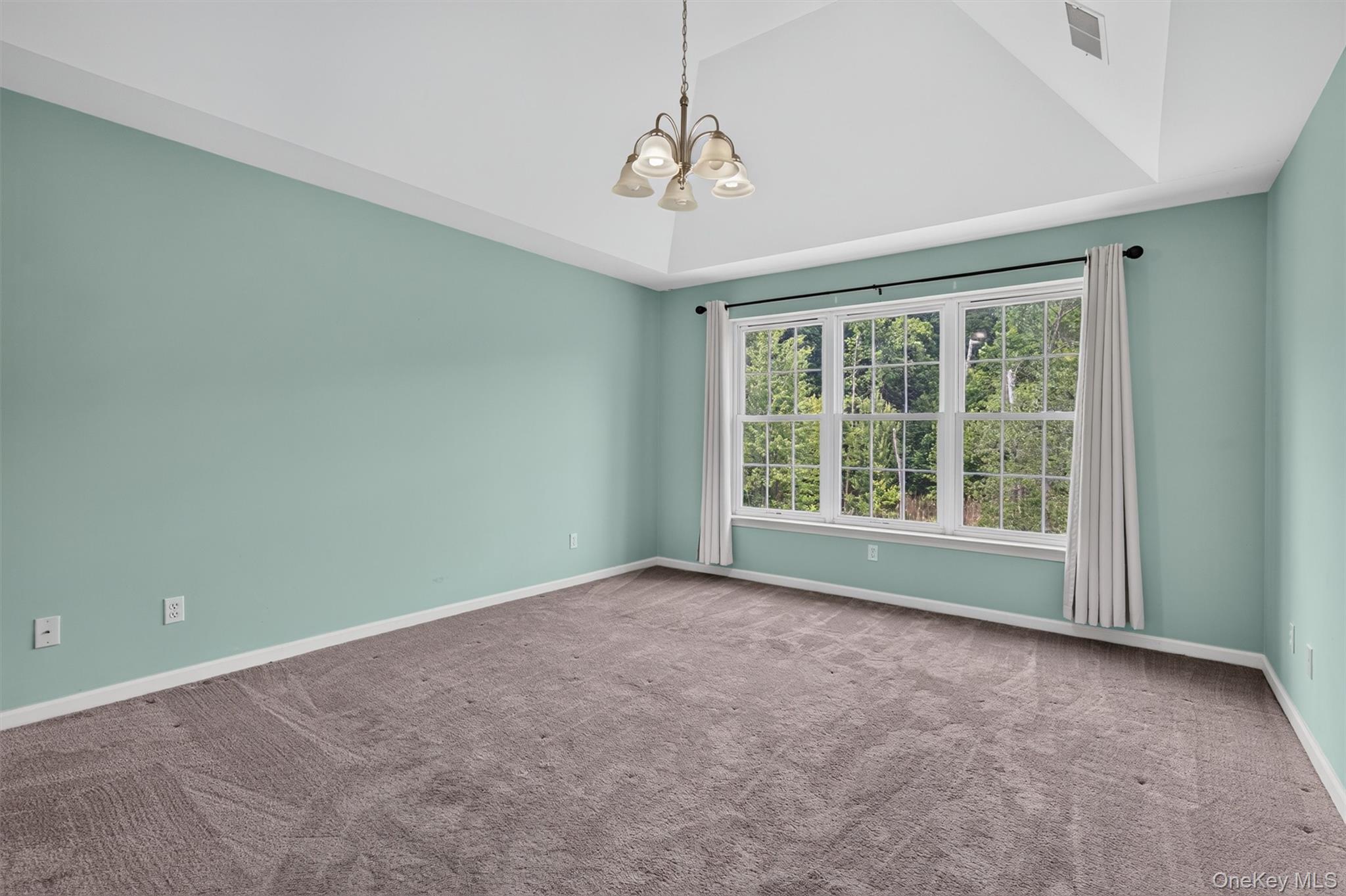 5 Oldwyck Crescent – For Sale photo 25