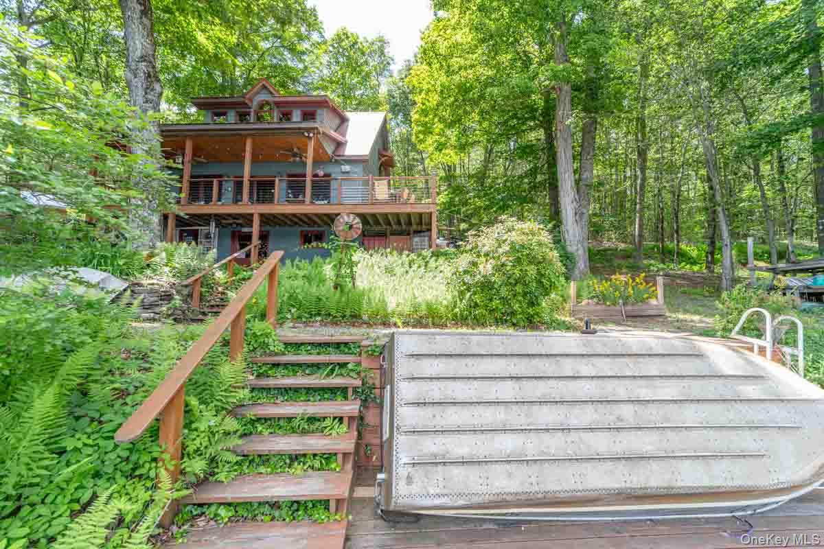 150 Wildwood Drive, Unit 20 photo 35