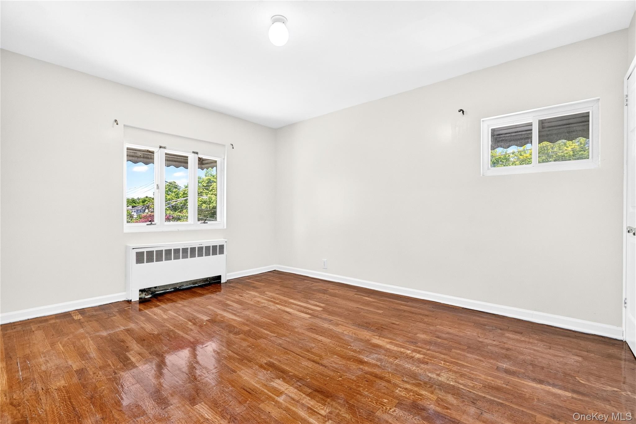 3885 Paulding Avenue – For Sale photo 33