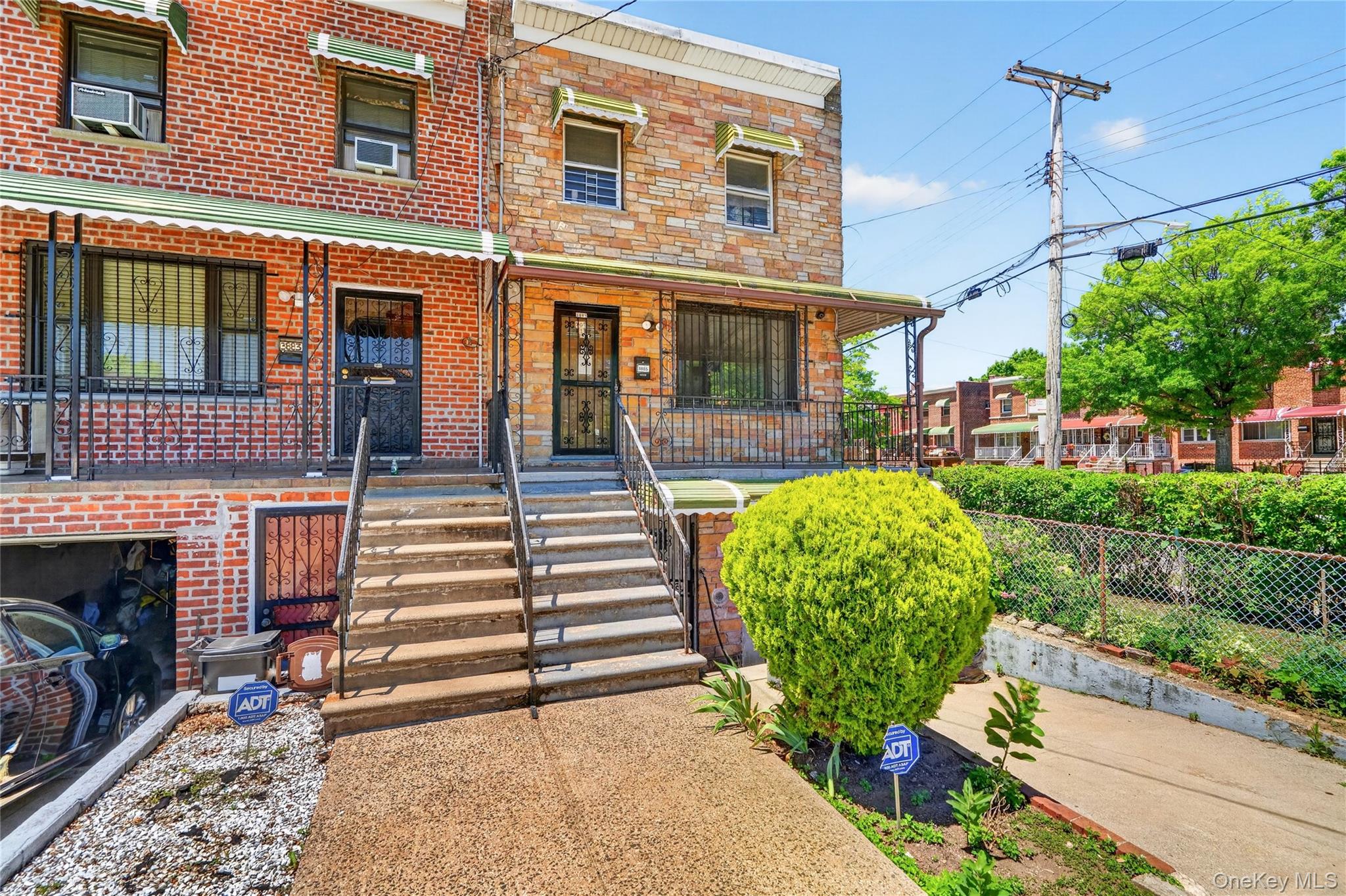 3885 Paulding Avenue – For Sale photo 11