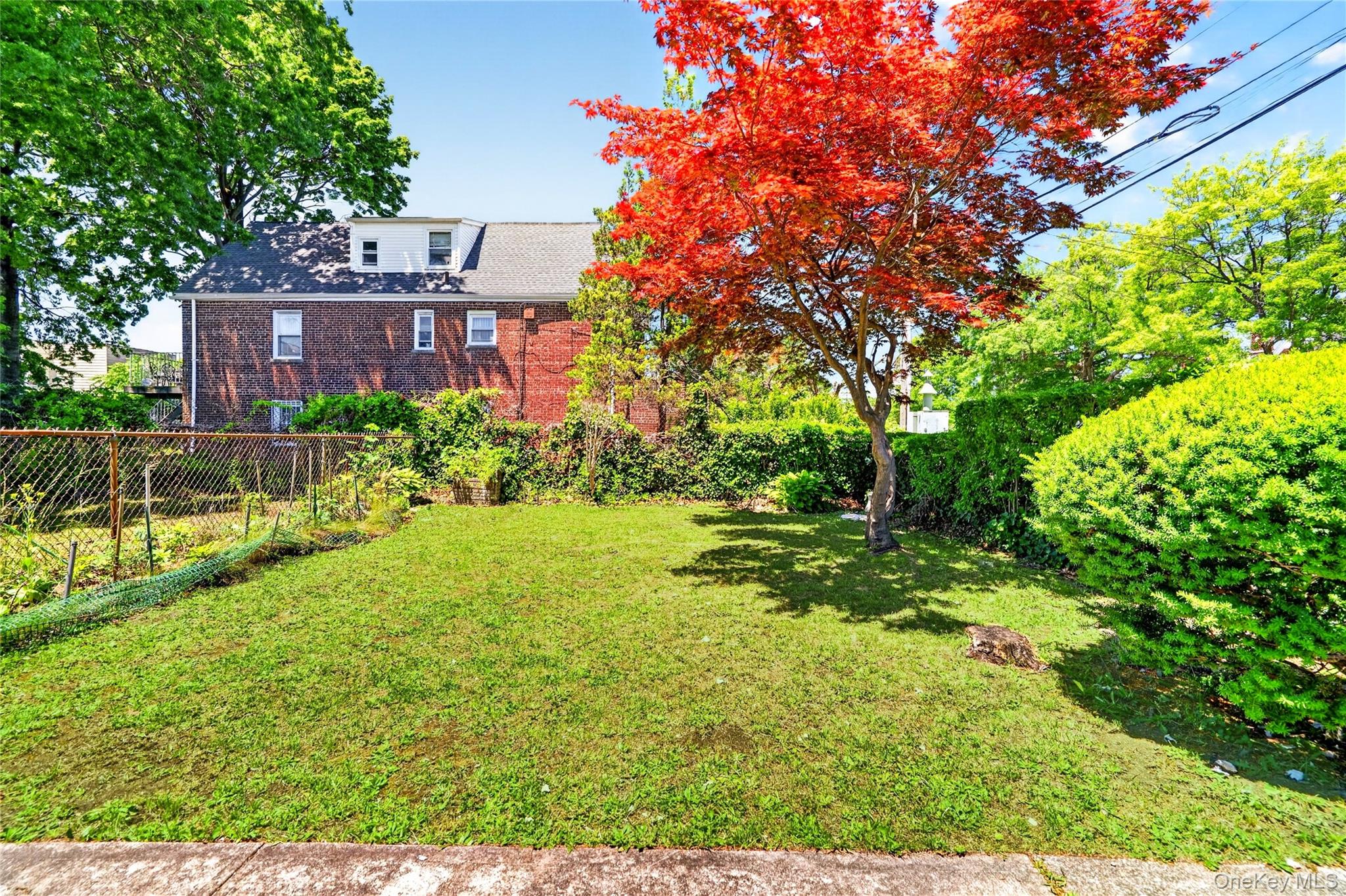 3885 Paulding Avenue – For Sale photo 49