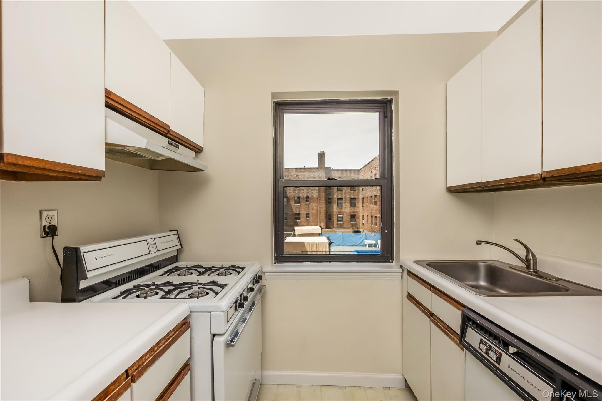 47-30 217th Street, Unit 2C photo 13