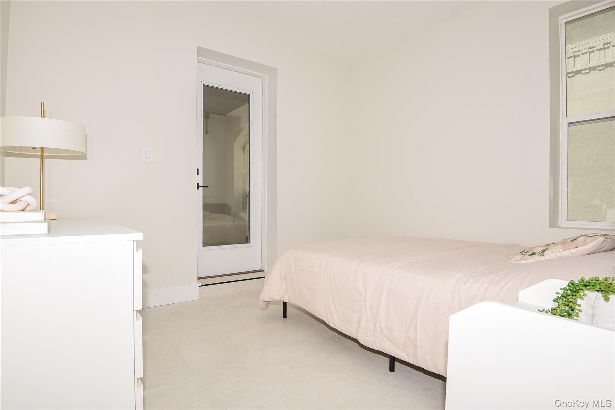 315 1M W Broadway, Unit 2A photo 12