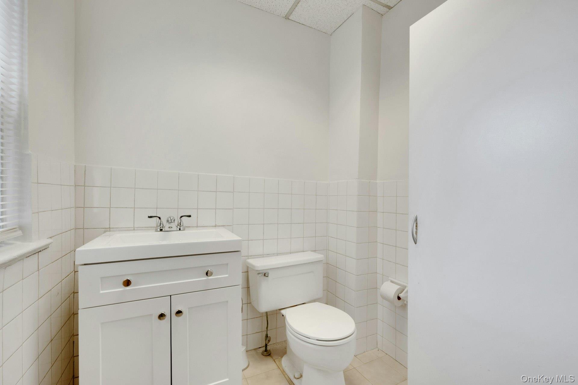 5 Montague Street – For Rent photo 15