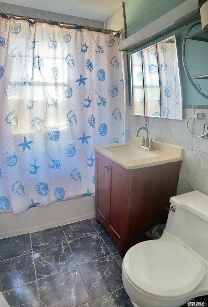 61-20 Grand Central Parkway, Unit C 705 photo 15