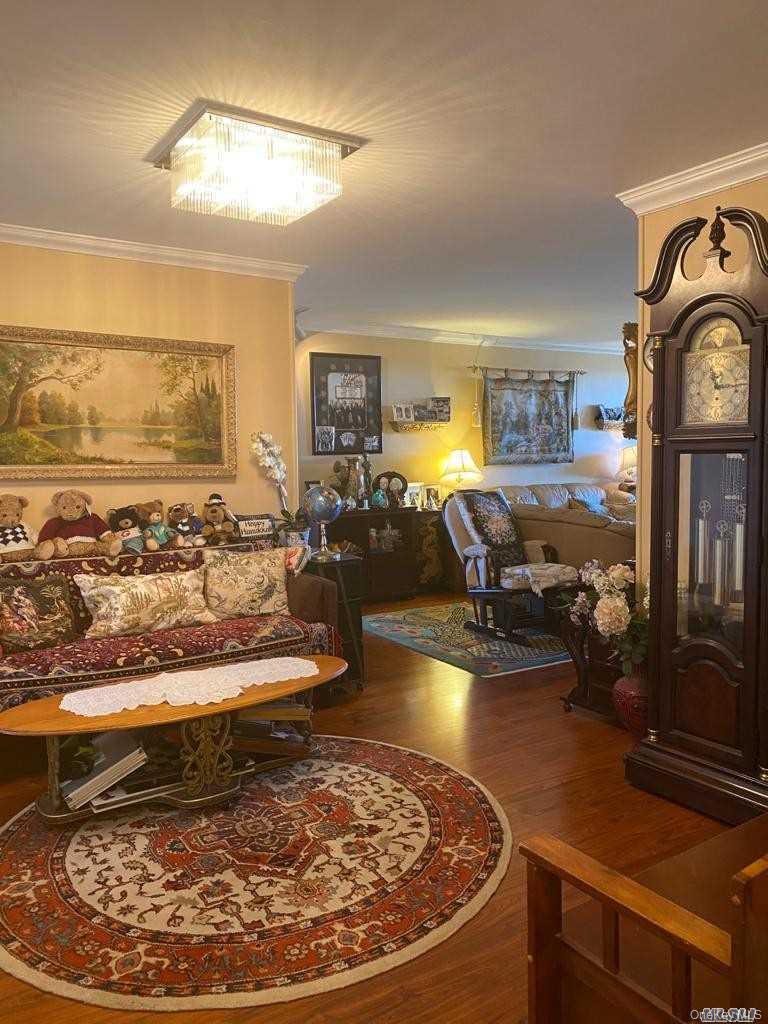 61-20 Grand Central Parkway, Unit C 705 photo 10