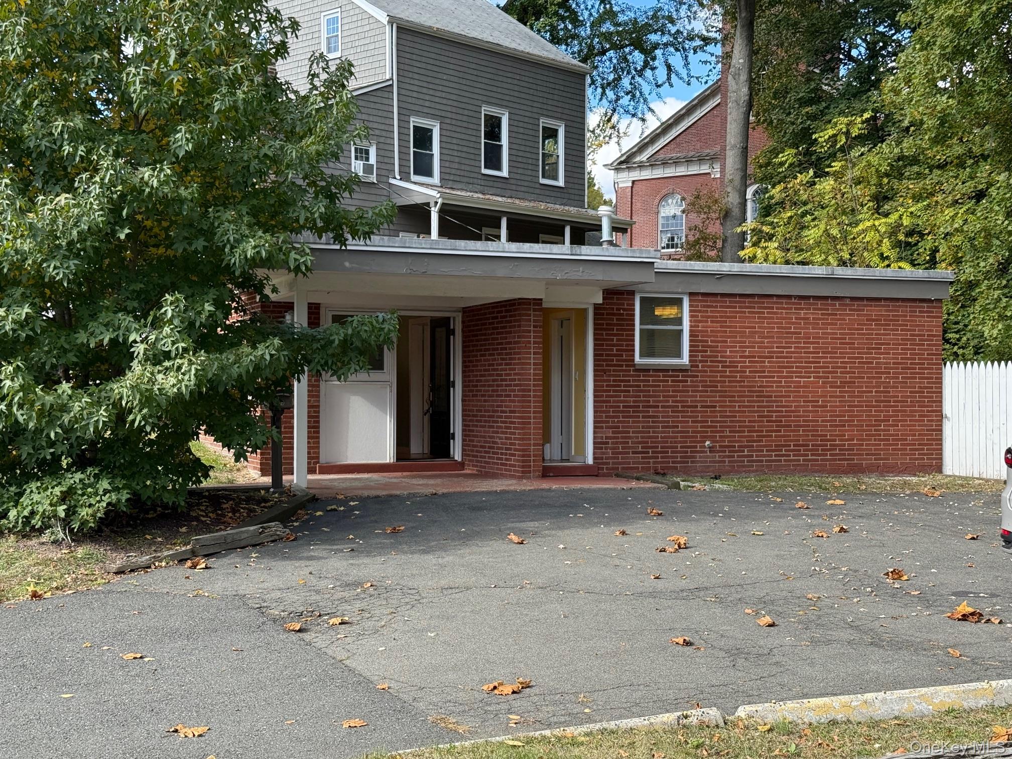 124 Washington Avenue – For Rent photo 2