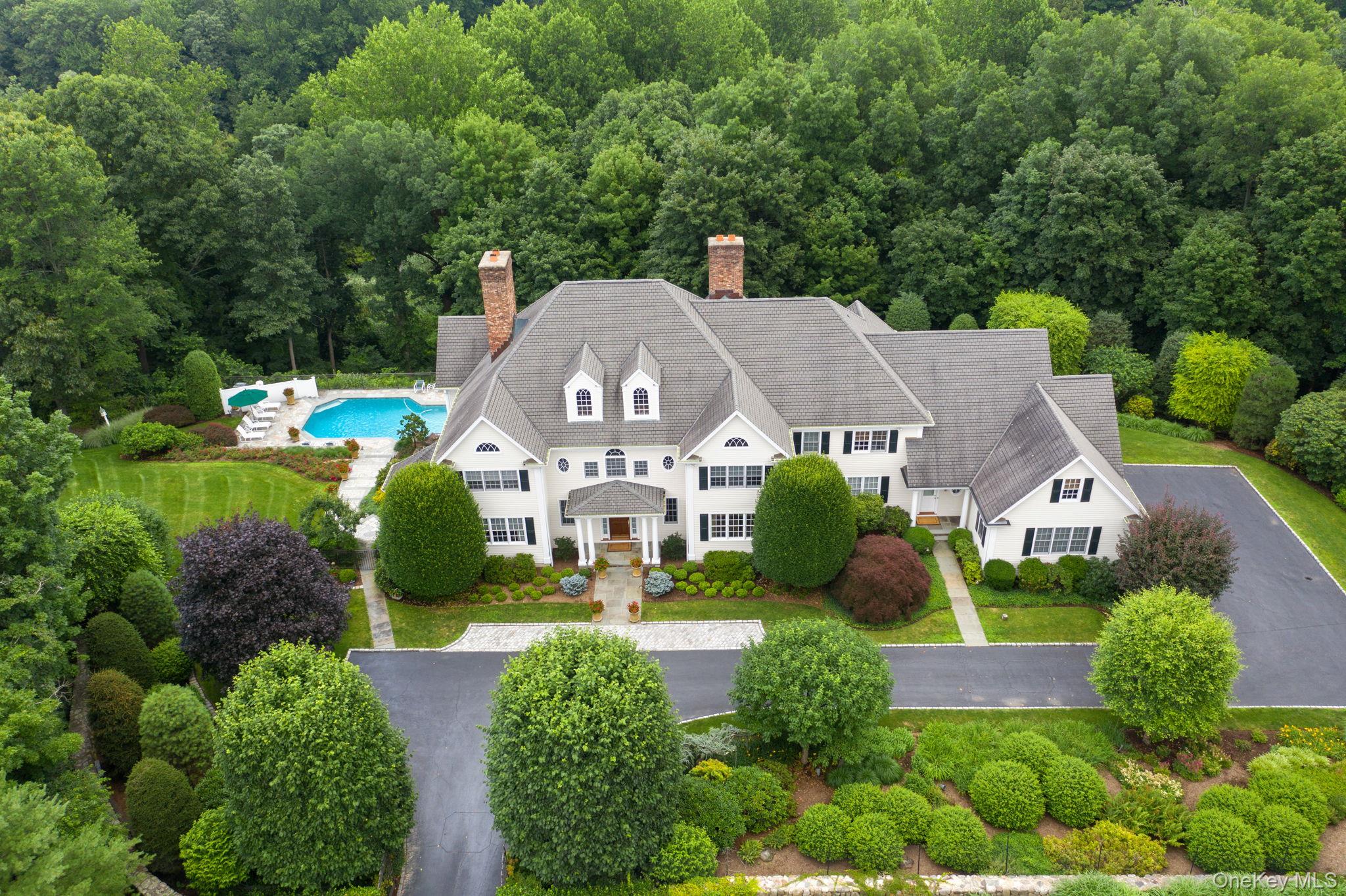 11 S Eastern Farm Road – For Sale