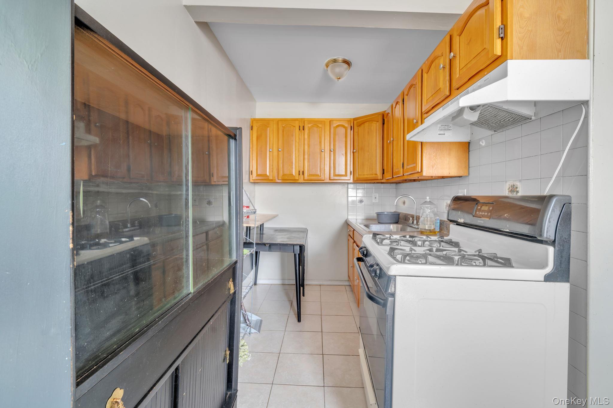 1232 E 92nd Street – For Sale photo 16