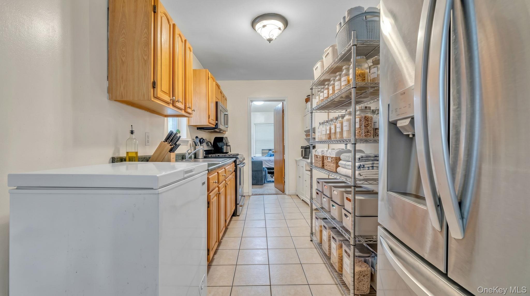 1232 E 92nd Street – For Sale photo 5