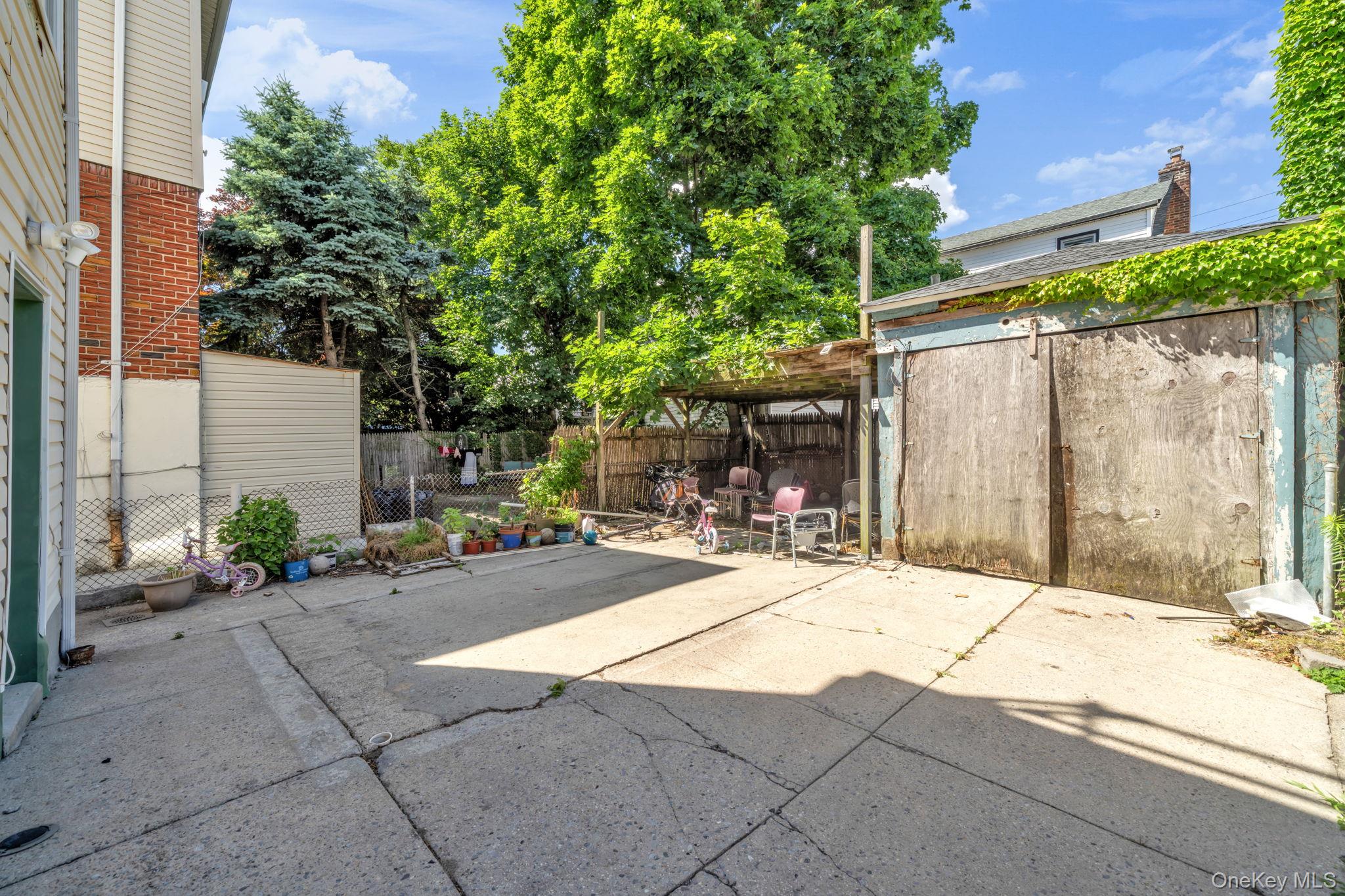 1232 E 92nd Street – For Sale photo 19