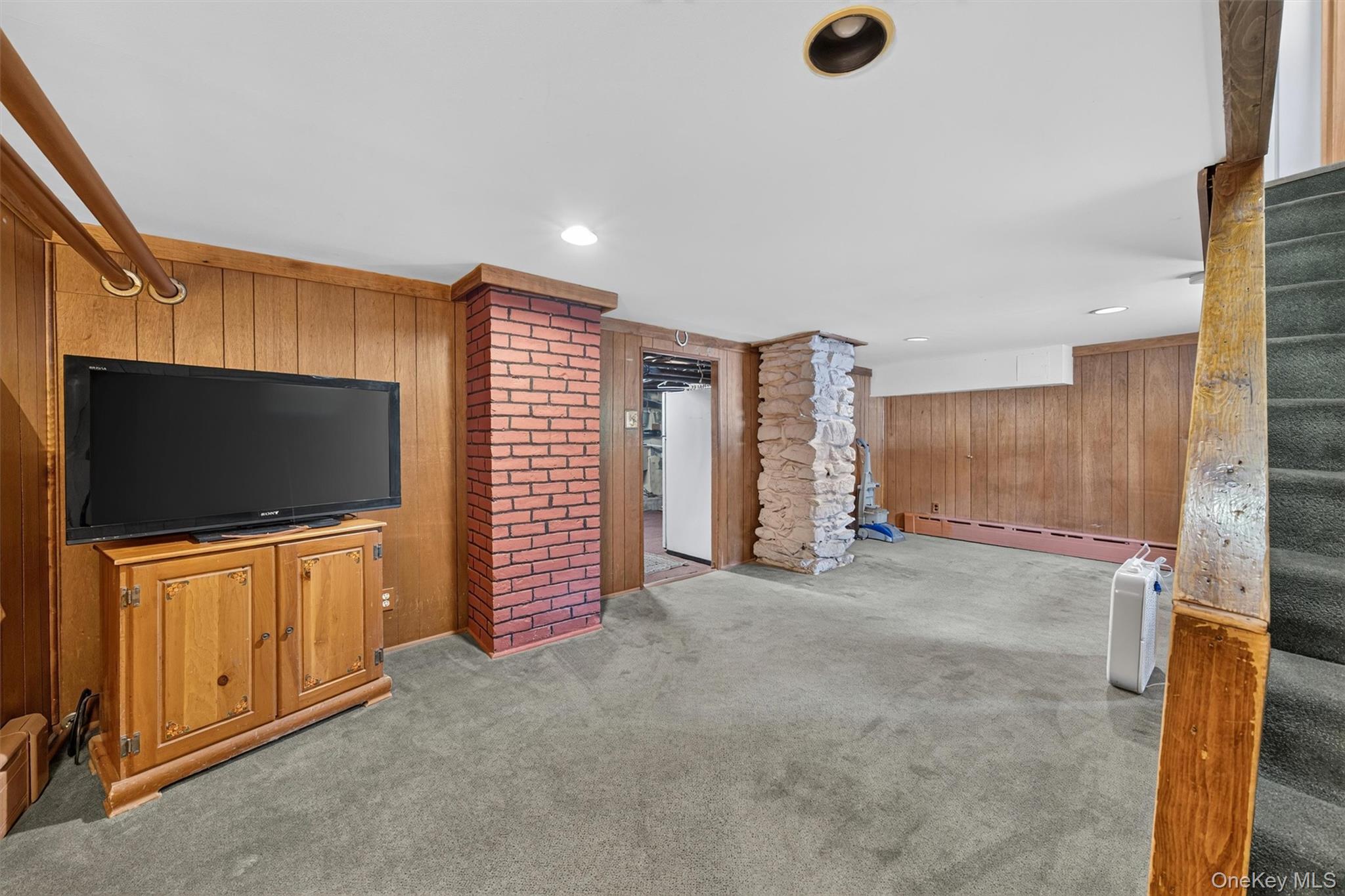 609 Stage Road – For Sale photo 42