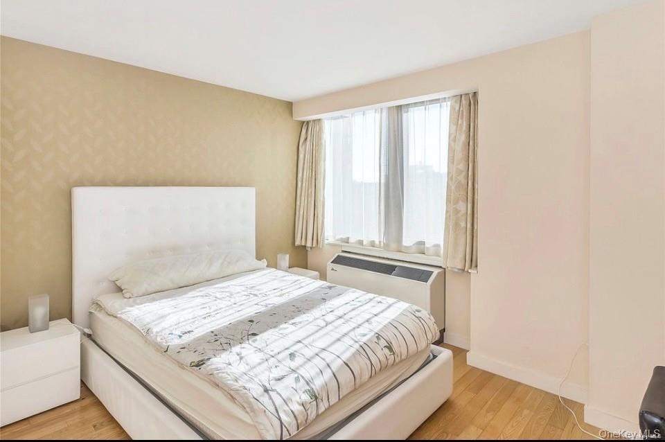 39-16 Prince Street, Unit 8E photo 11