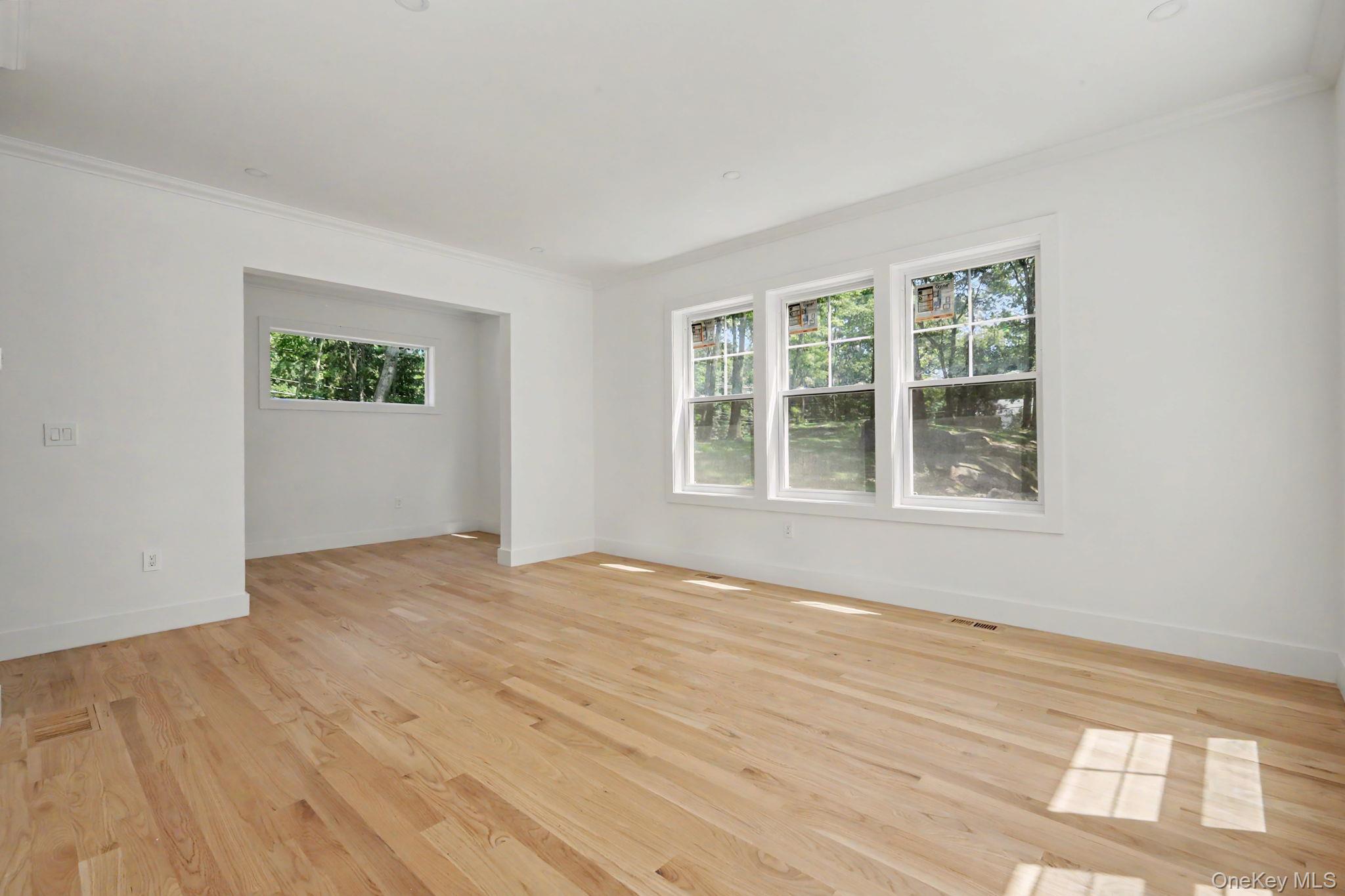 18 Laurel Road – For Sale photo 11
