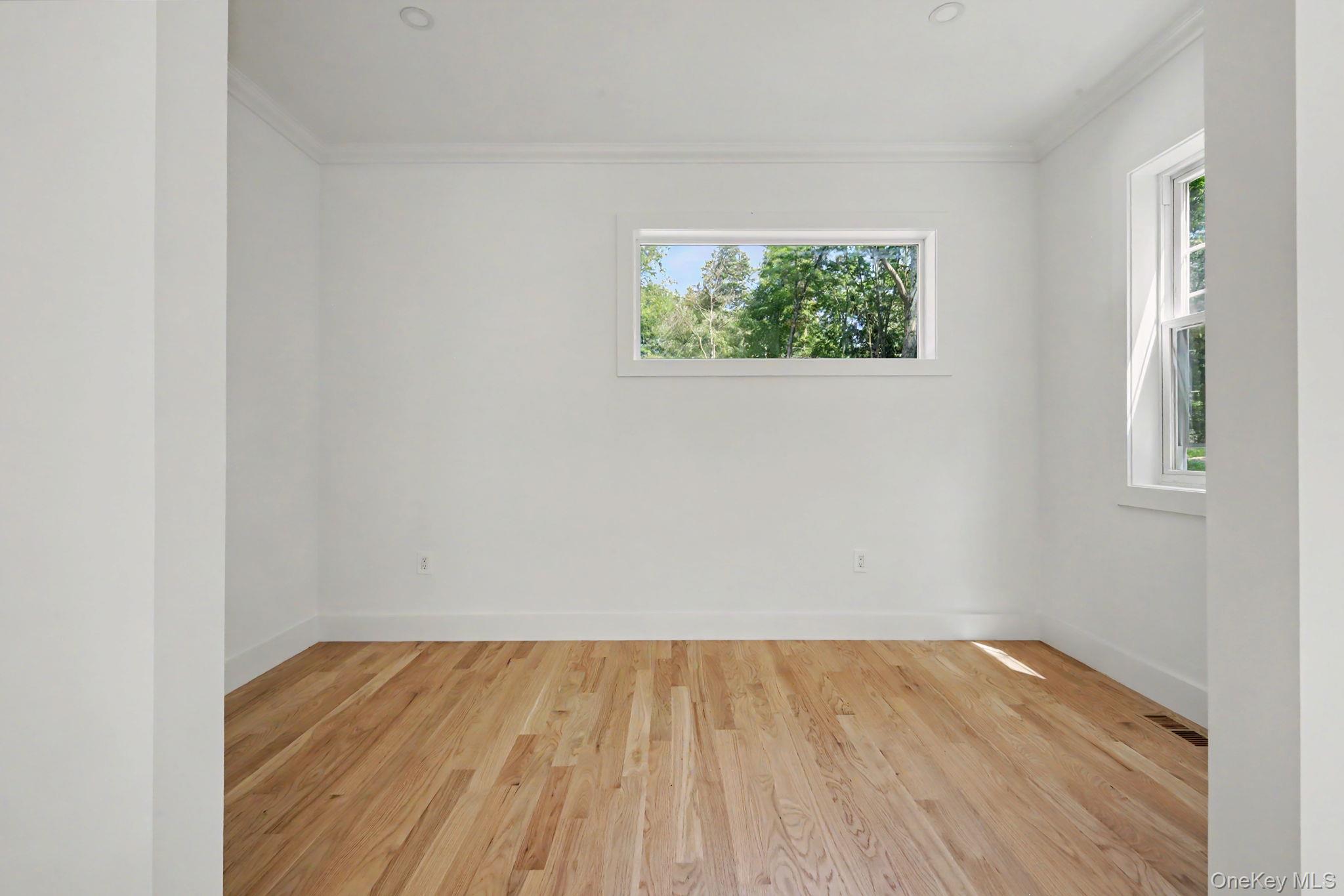 18 Laurel Road – For Sale photo 9