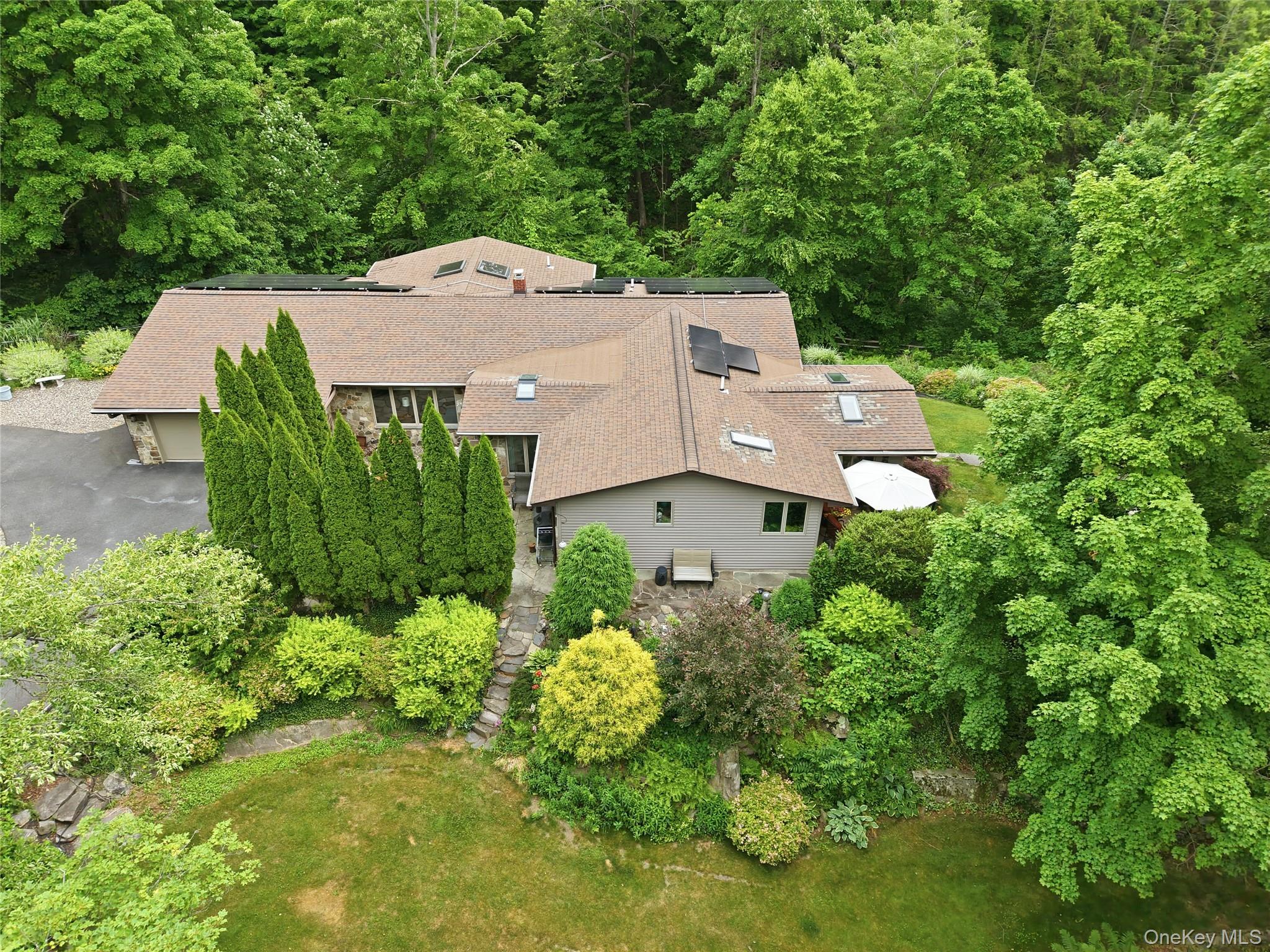 39 Loughran Lane – For Sale photo 30