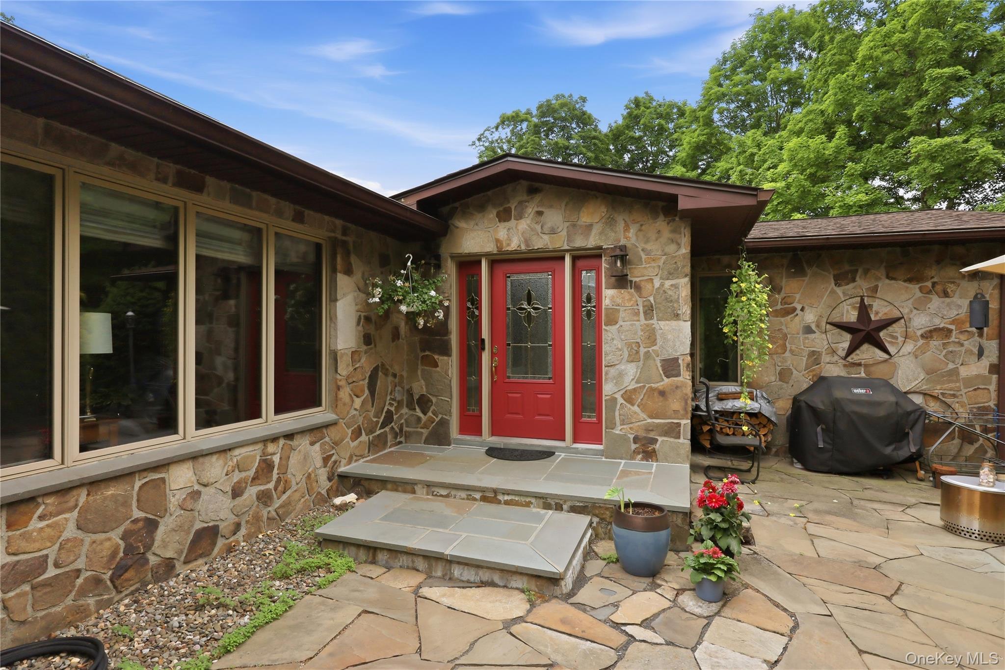 39 Loughran Lane – For Sale