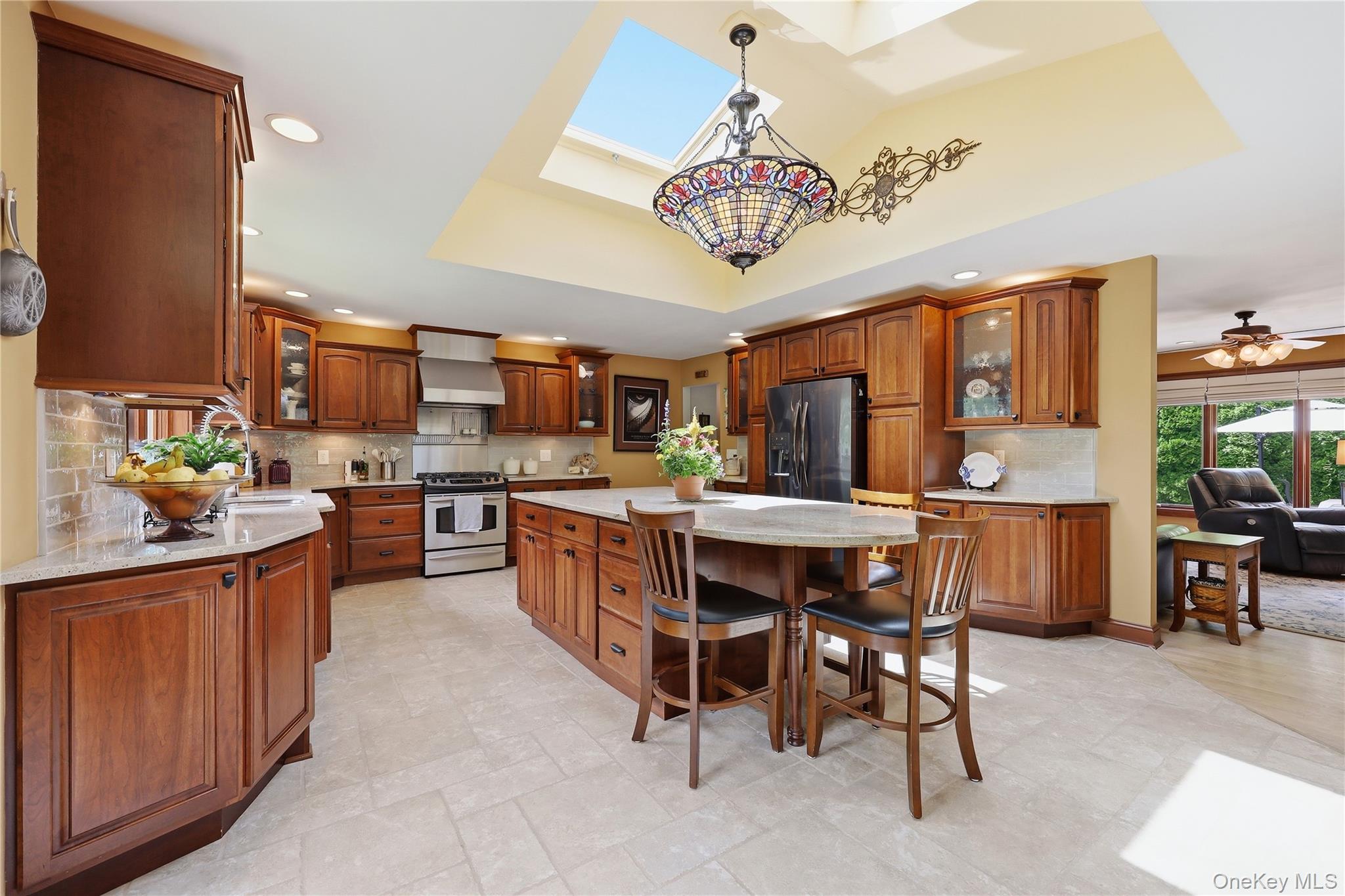 39 Loughran Lane – For Sale photo 8