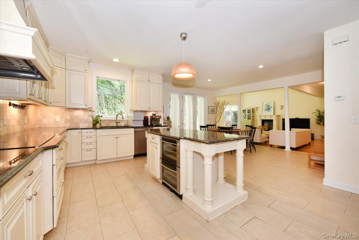 245 Harbor Hill Road – For Sale photo 12