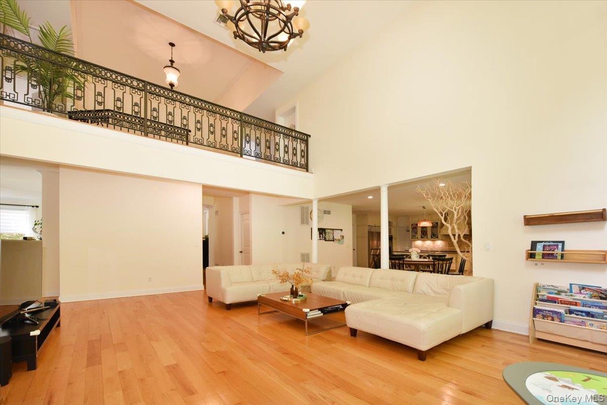 245 Harbor Hill Road – For Sale photo 16