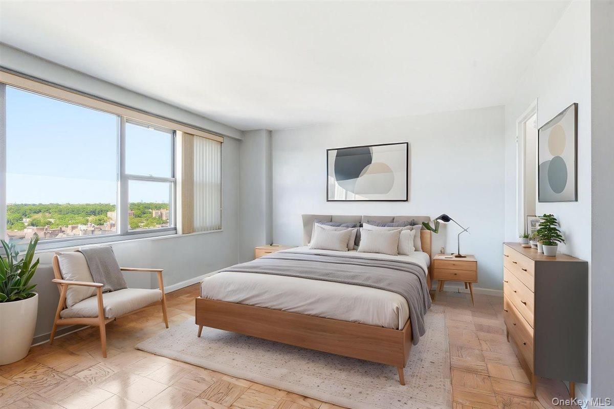 70-25 Yellowstone Boulevard, Unit 15P photo 9